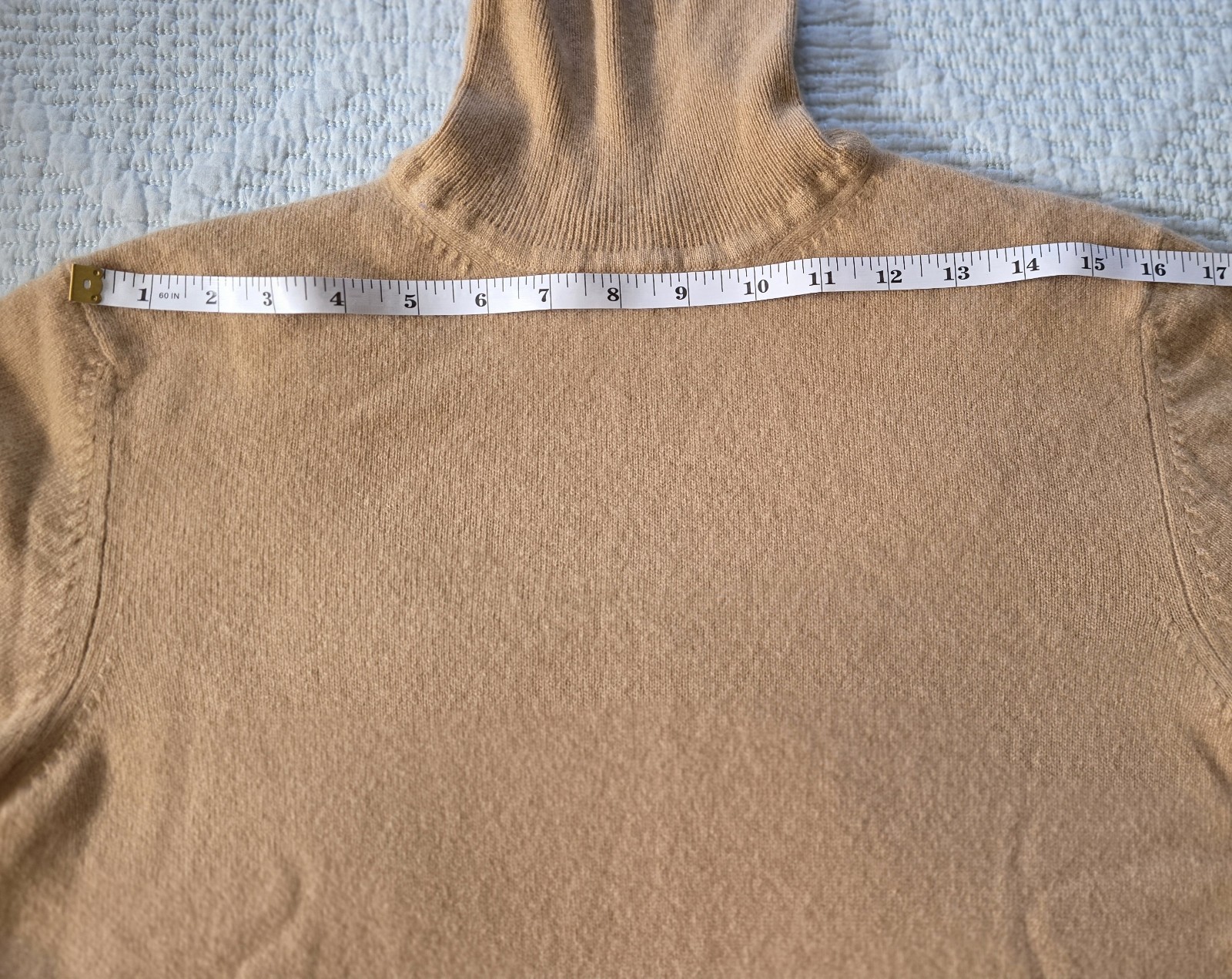 Mendocino Cashmere. Size M. Classic Camel Turtleneck. Great Condition.Hand Wash