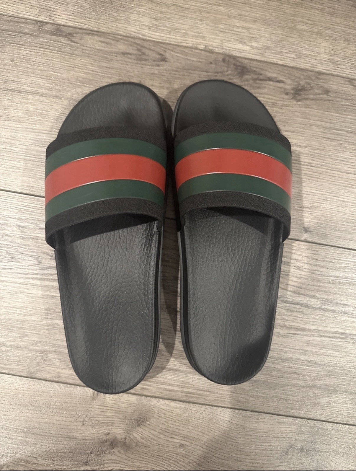 Gucci Men’s Leather Slide Sandals Black w/ Green Red Web Stripe Logo, 9