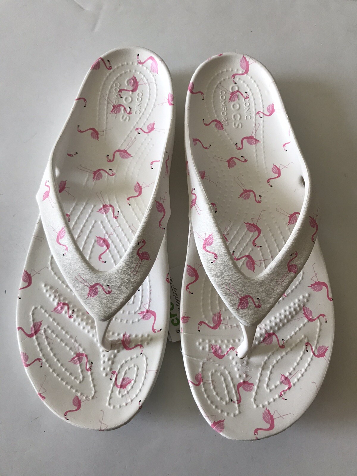 WOMEN’S CROCS WHITE/PINK FLAMINGO KADEE II FLIP FLOP BEACH/POOL SANDAL SIZ 9 NWT