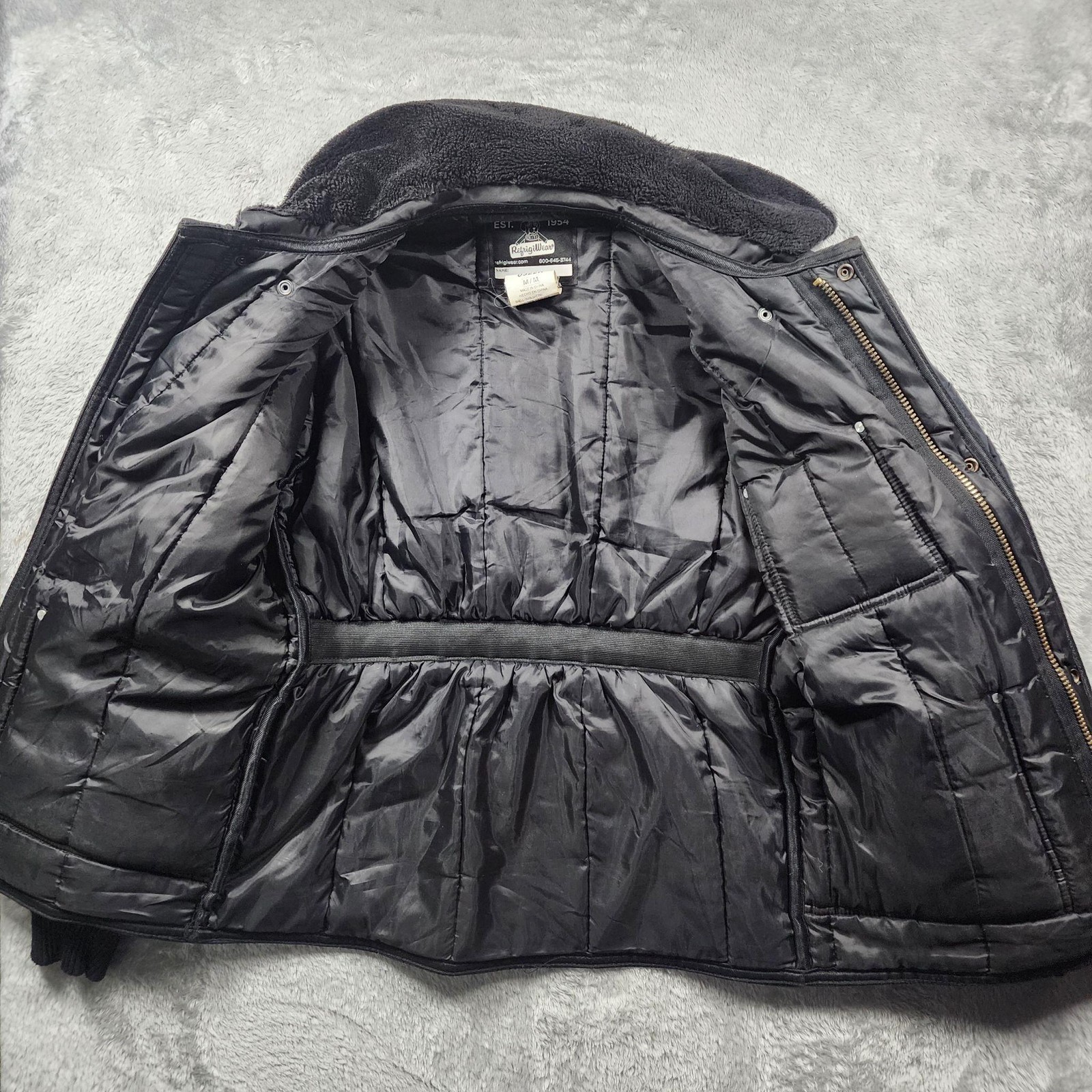 RefrigiWear Jacket Mens Medium Black Quilted Puffer Insulated Workwear 0322R