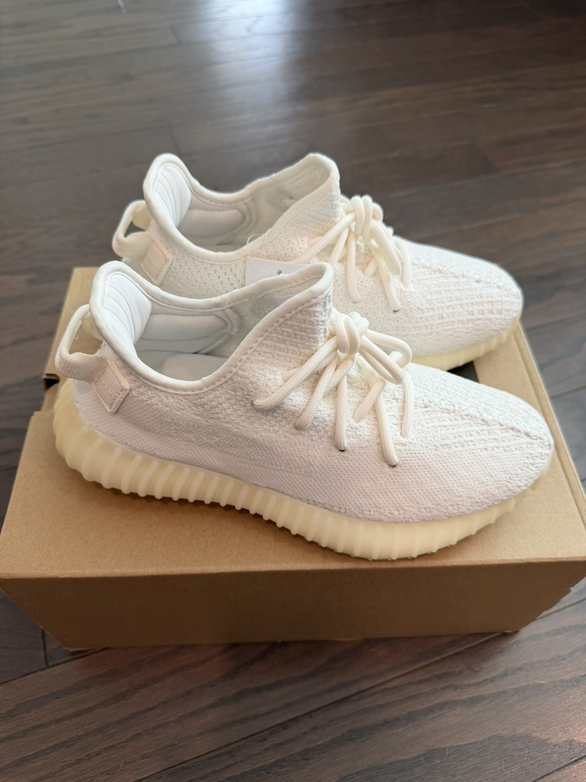 adidas Yeezy Boost 350 V2 Cream Triple White US 5.5 New with tag CP9366
