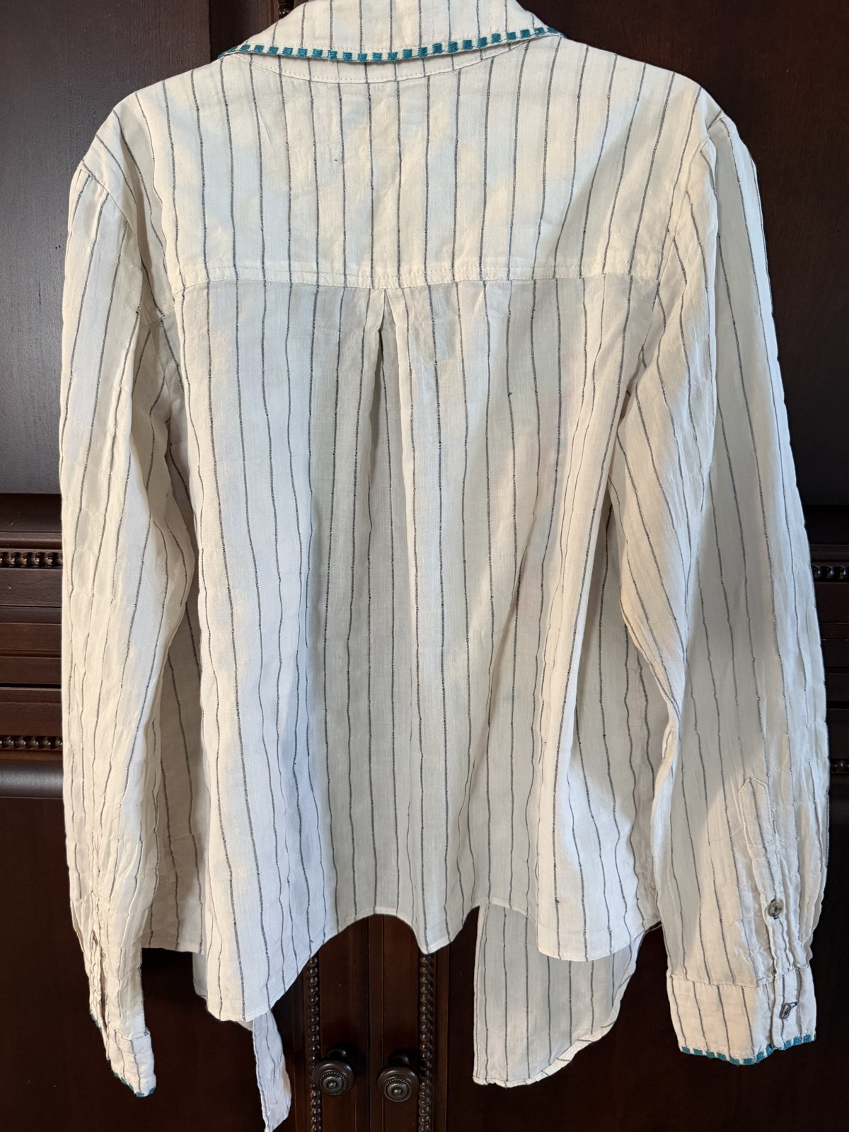 Johnny Was Workshop Ivory Pinstripe Cotton Embroidered Floral Blouse Sz S