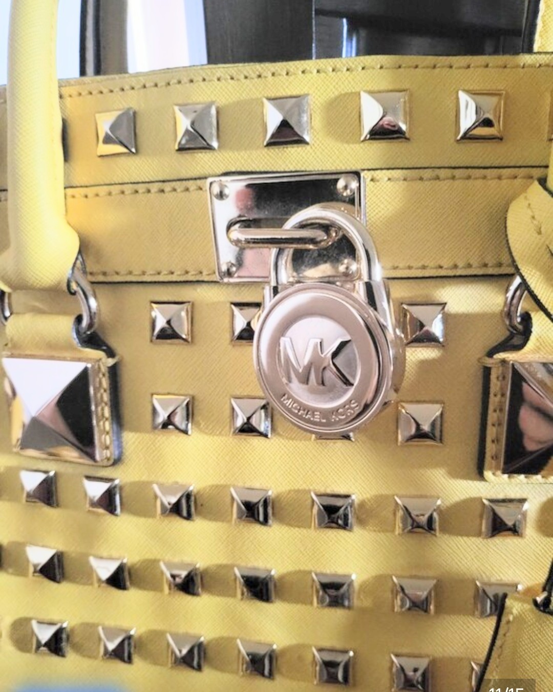 michael kors handbag Pyramid Hamilton