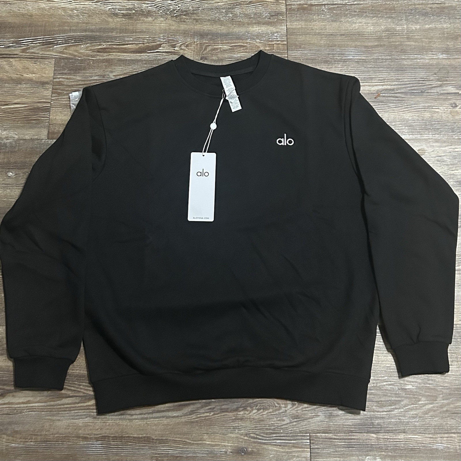 Alo Yoga Men’s Black Crewneck Logo Pullover Fleece Cotton Sweatshirt S