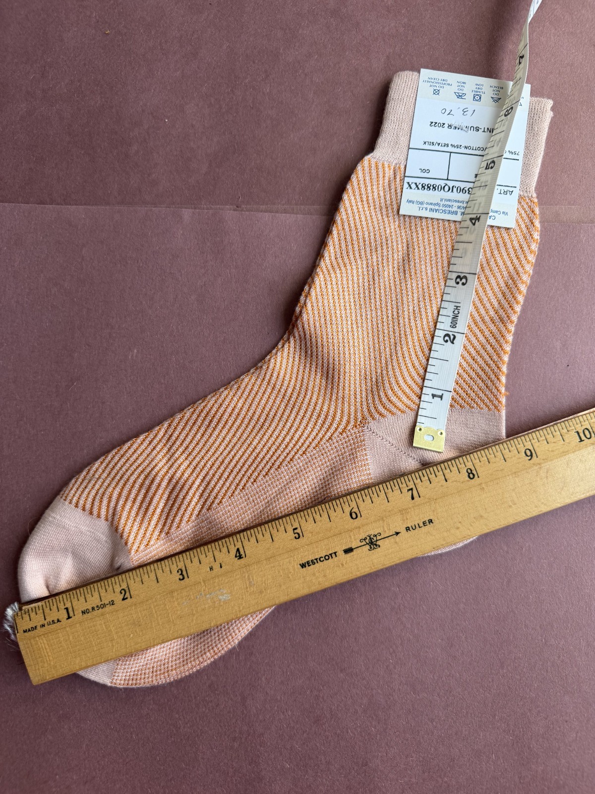 Spring/Summer 2022 Womens’s Bresciani Socks NWT Peach w/Orange Diagonals