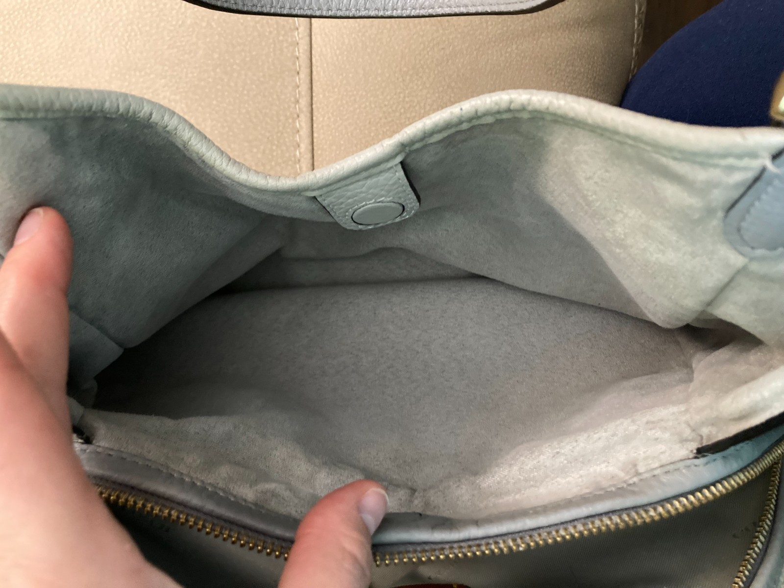 COACH ” LORI” CARRYALL STYLE SHOULDER BAG IN PALE GRAY PEBBLED LEATHER_NO. C6627