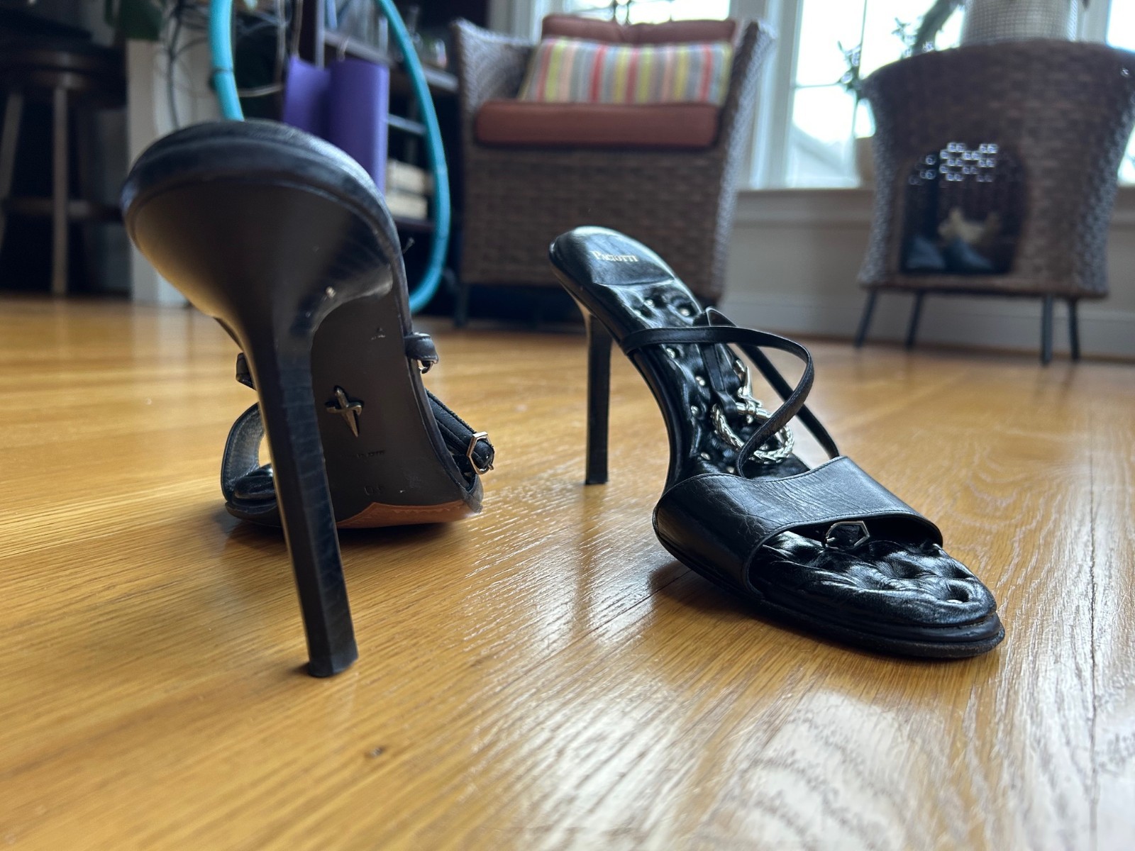 CESARE PACIOTTI Black Leather Sandals with Dagger &Sword Logo Size 10 IT 40 Good