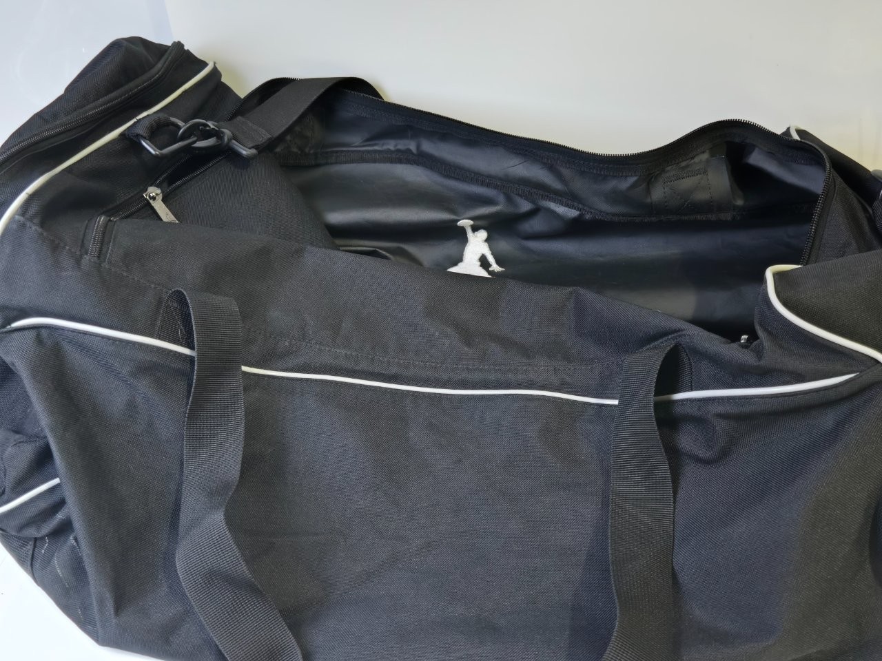 Jordan Duffle Bag Canvas Nylon Black White Logo Print Top Handle Zip Top