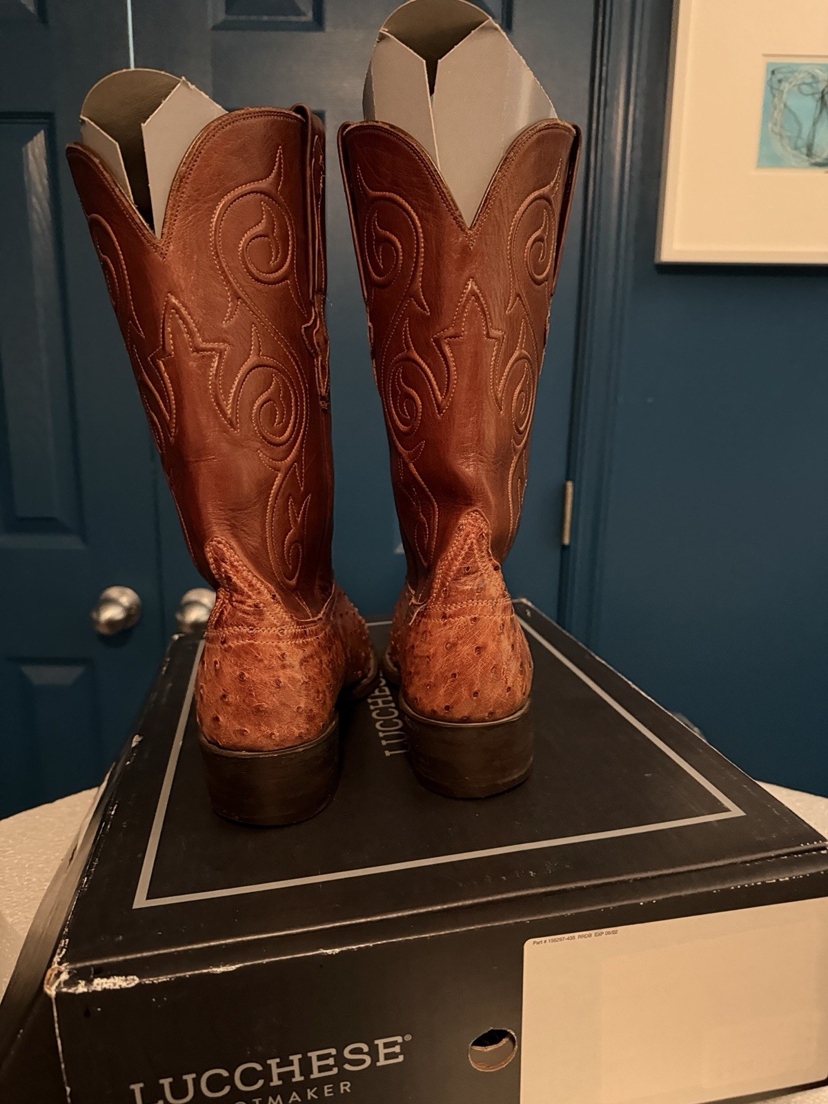 Lucchese Classics Handmade Ostrich Boots 9EE Tan/Lt Brown Barnwood From Allen’s