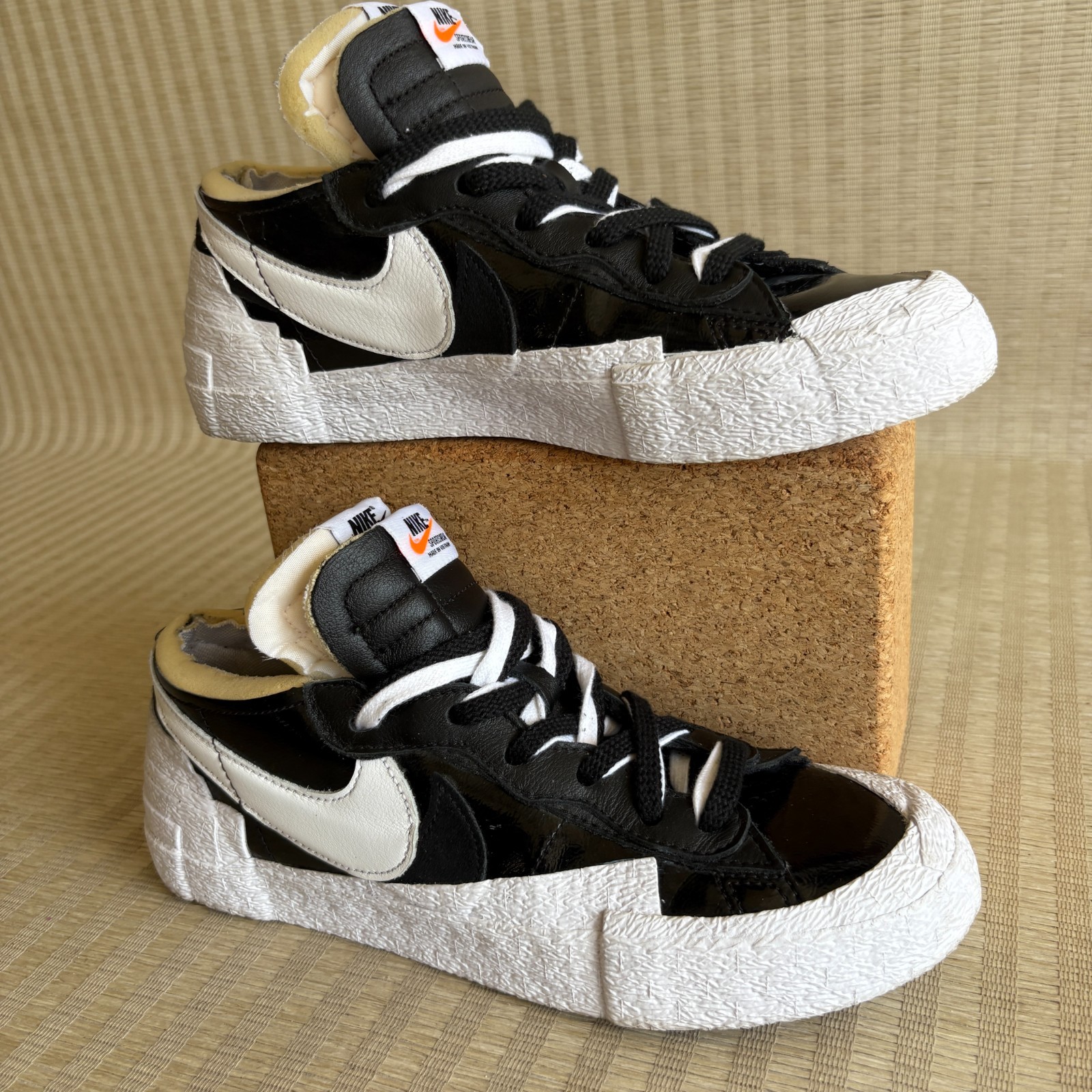 Nike Sacai Blazer Low Shoes Mens Size 7.5 Black White Leather Sneaker DM6443-001