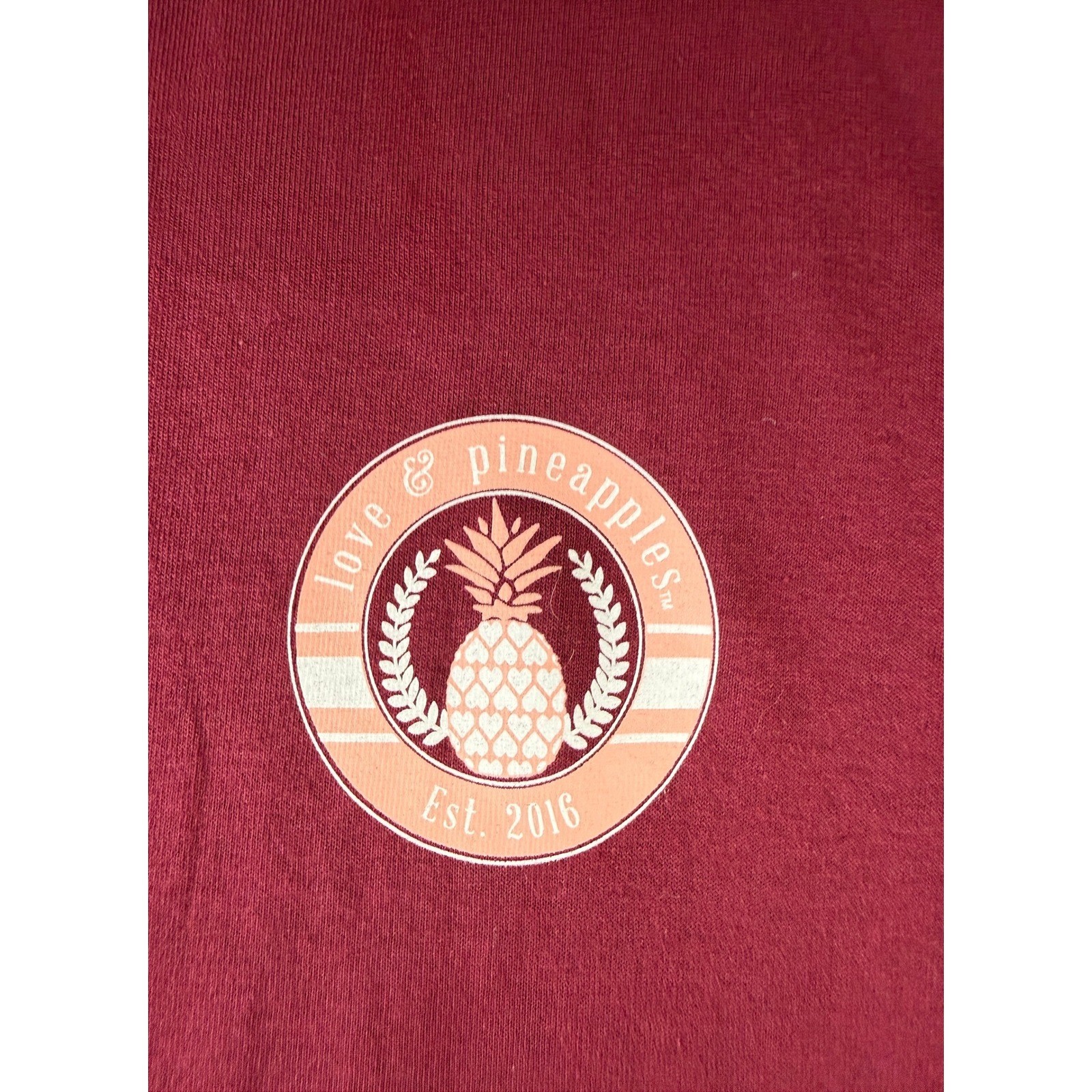 NWT Love & Pineapples Womens Part Huntress Part Girl Boss – T-Shirt Maroon L