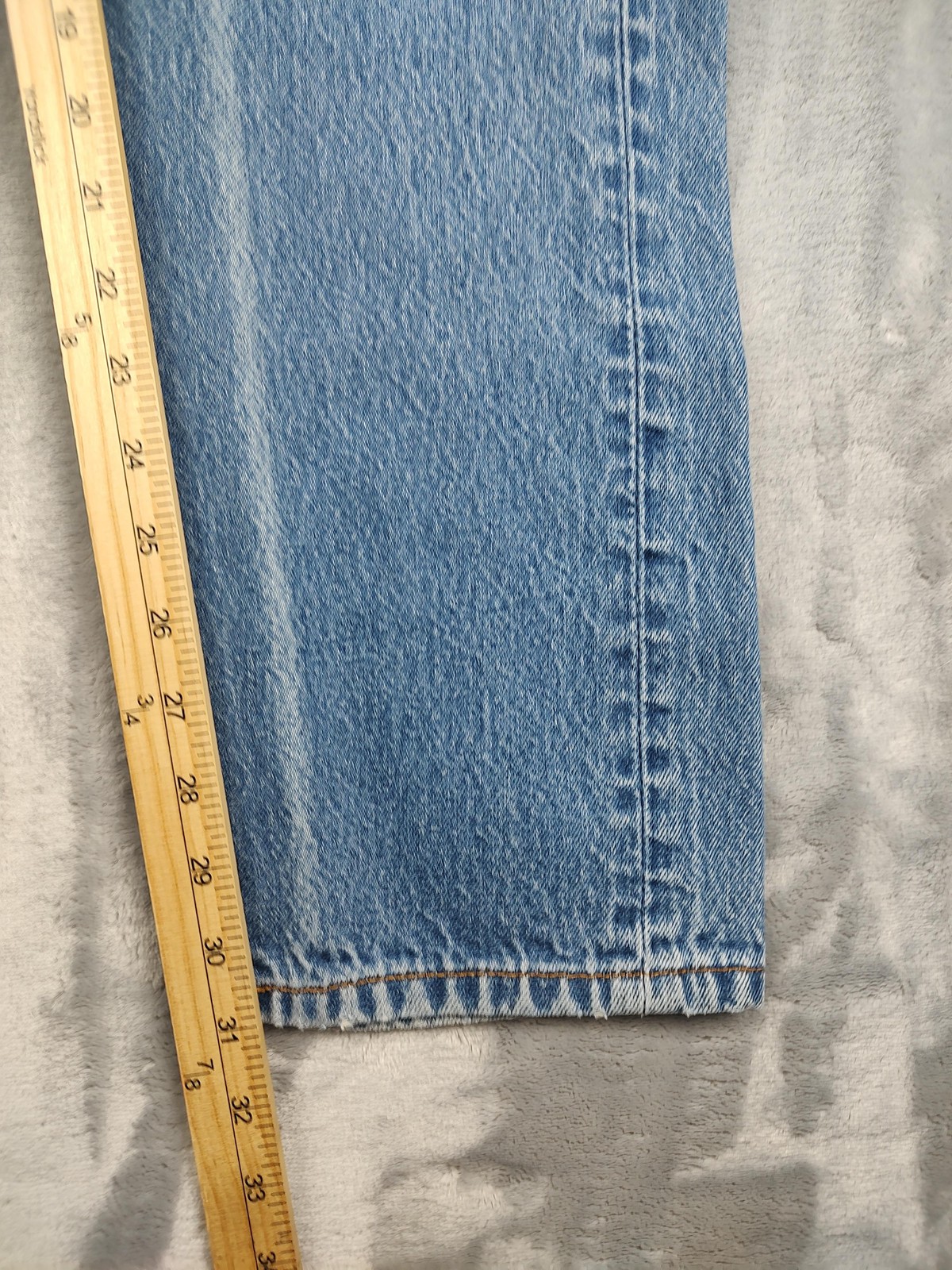 Levis 501 Jeans Mens 34×36 Blue Button Fly Straight Leg 100% Cotton Denim Pants