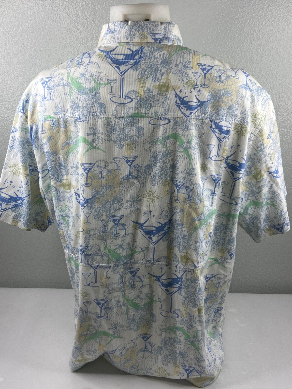 Columbia Men XXL Shirt Martini Marlin Print River Lodge Fishing Camp