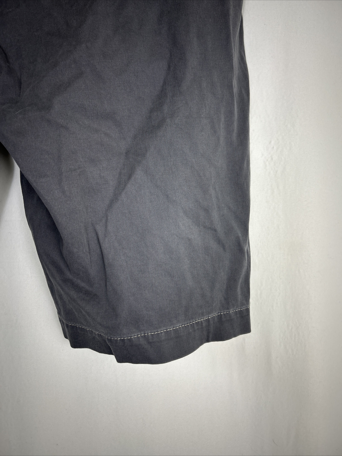 Tommy Bahama Mens Shorts Gray Cotton Spandex 36×10 Outdoor Beach Golf