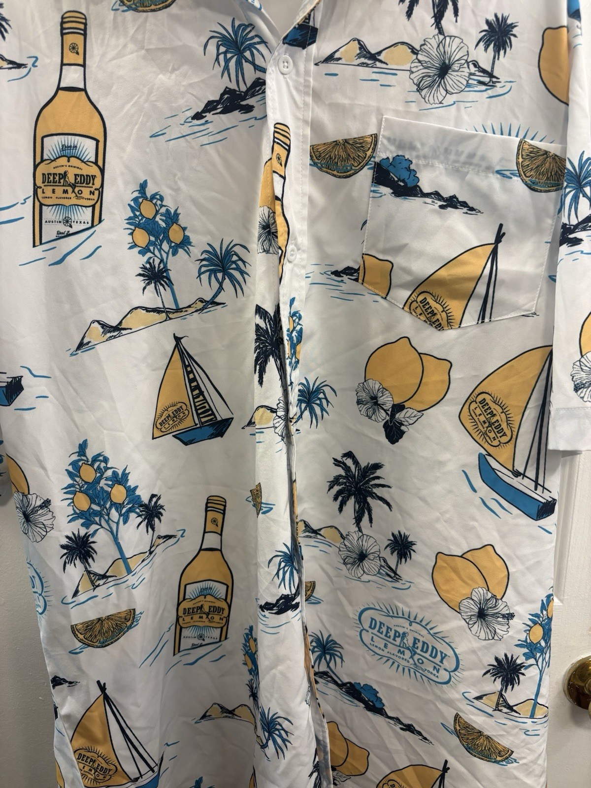 Deep Eddy Lemon Hawaiian Camp Button Up Shirt Men’s XL White Tropical Aloha