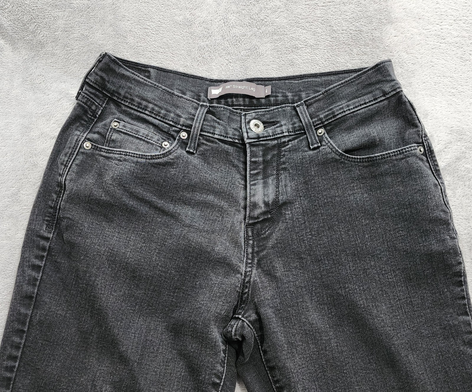 Levis 505 Jeans Womens Size 4 Straight Leg Fit 27×30 Black Denim Stretch Pants