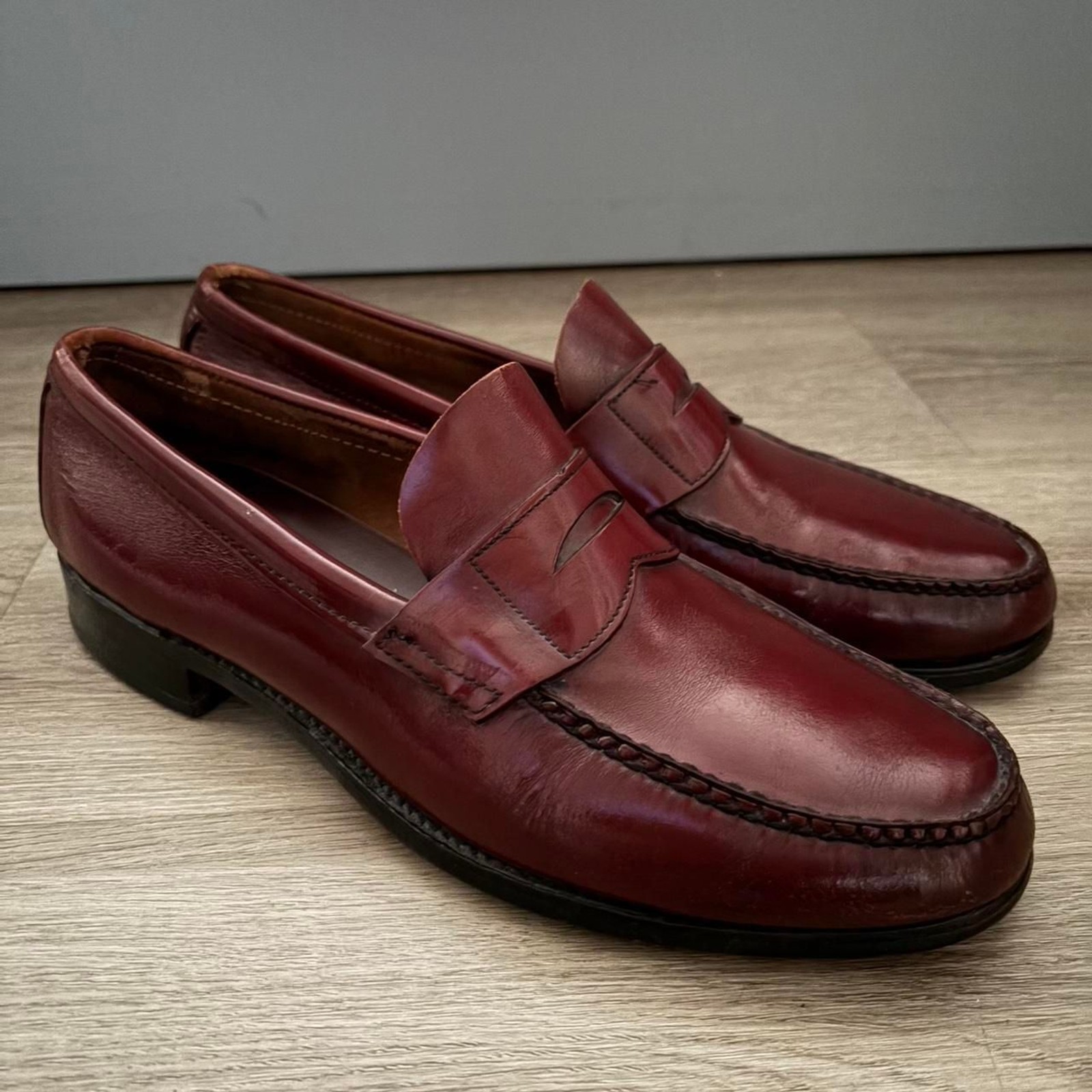 Men’s Burgundy Penny Loafers- size 10D