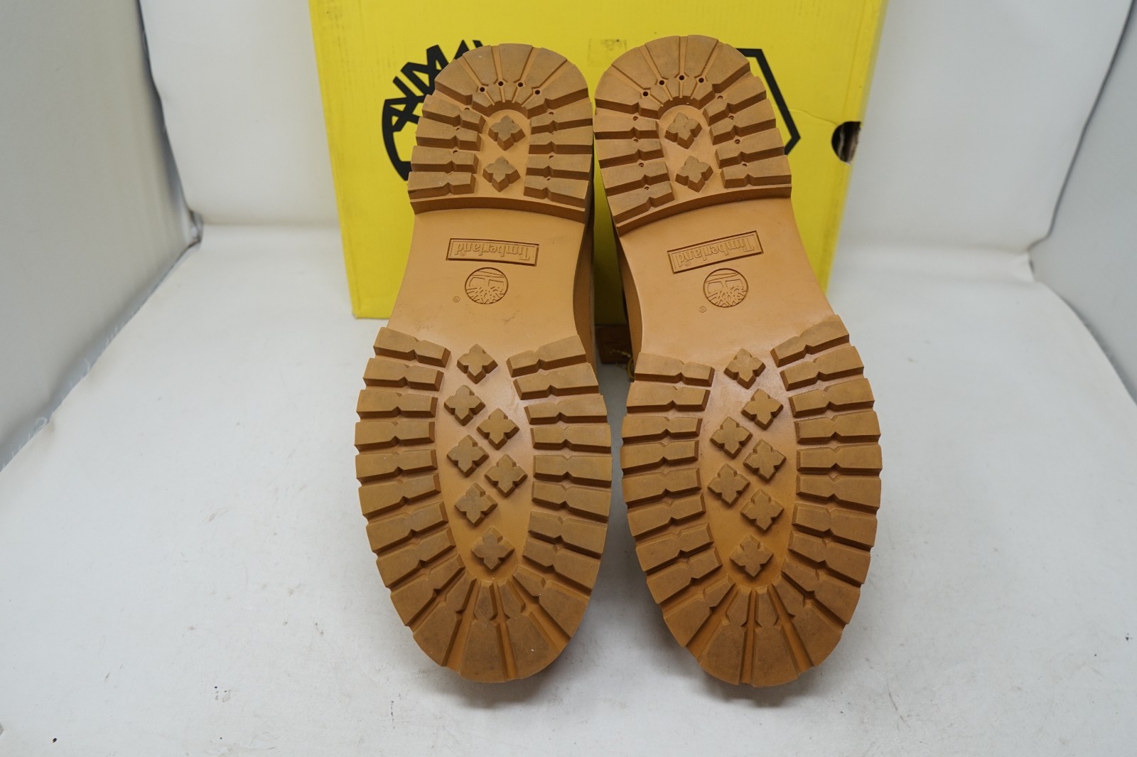 Men’s Timberland X Bee Line 6-Inch Premium Boot TB0A5ZNU 231 Wheat Size 12