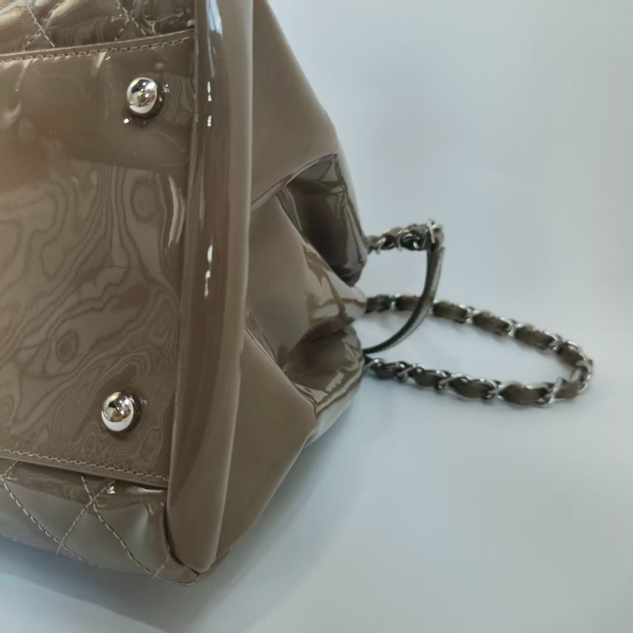 Chanel Jumbo Classic Quilted Patent Leather Shopping Tote Bag