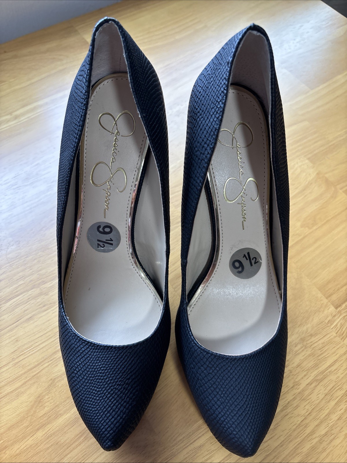 JESSICA SIMPSON Parisah Black Snake Hidden Platform Pumps Stilettos Size 9.5 M
