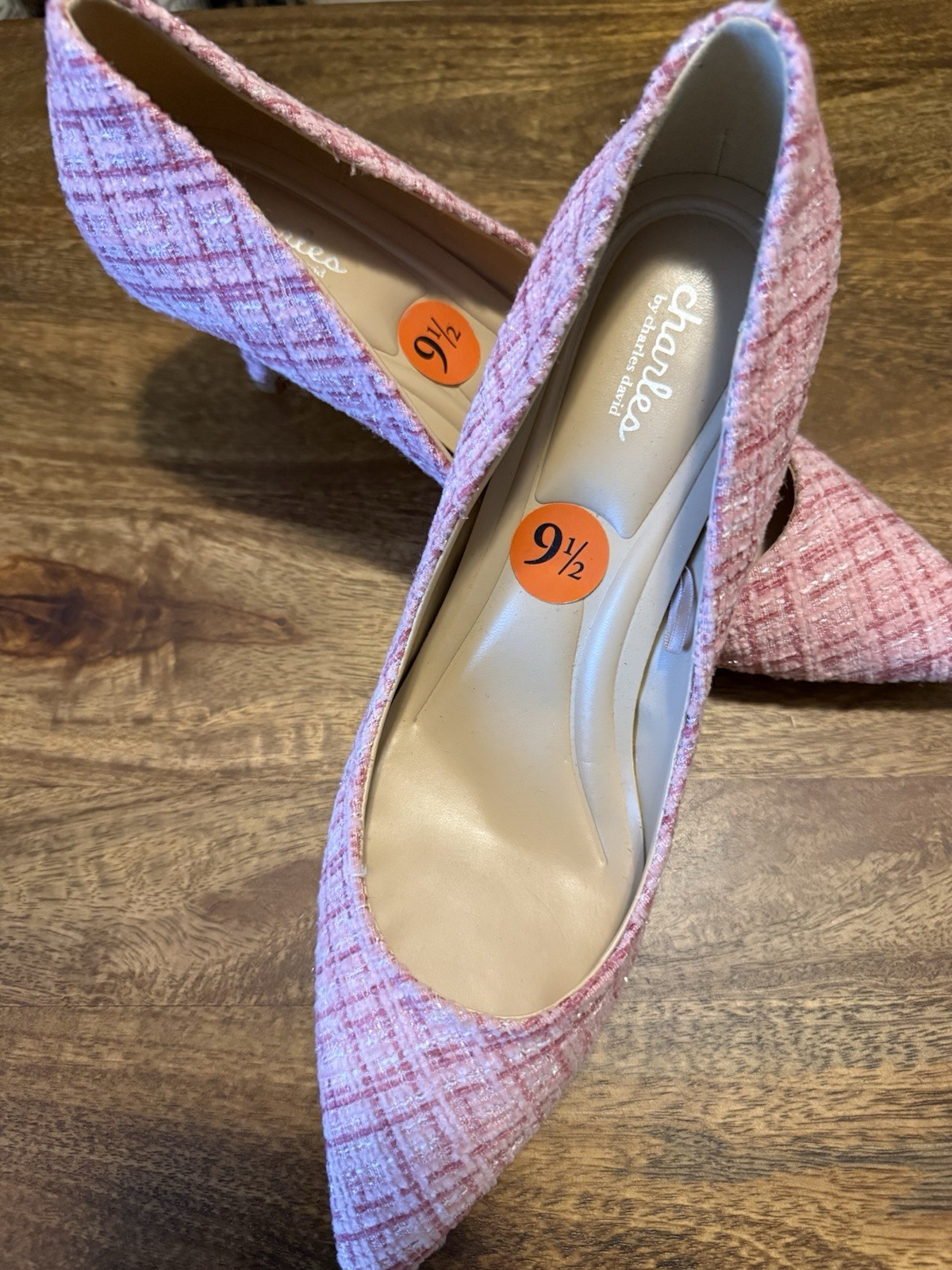 Charles by Charles David Angelica Pink Tweed Plaid Pump Size 9.5 M New Heel