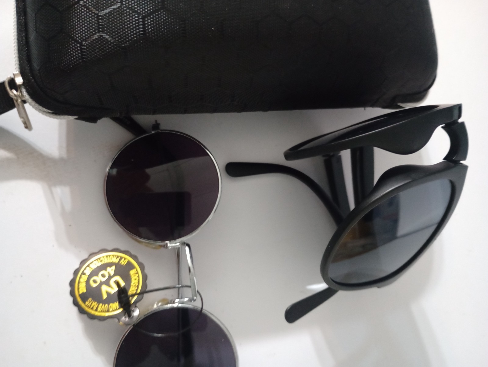 Unique , Vintage Style 2 sunglasses – Foldable and small round Design
