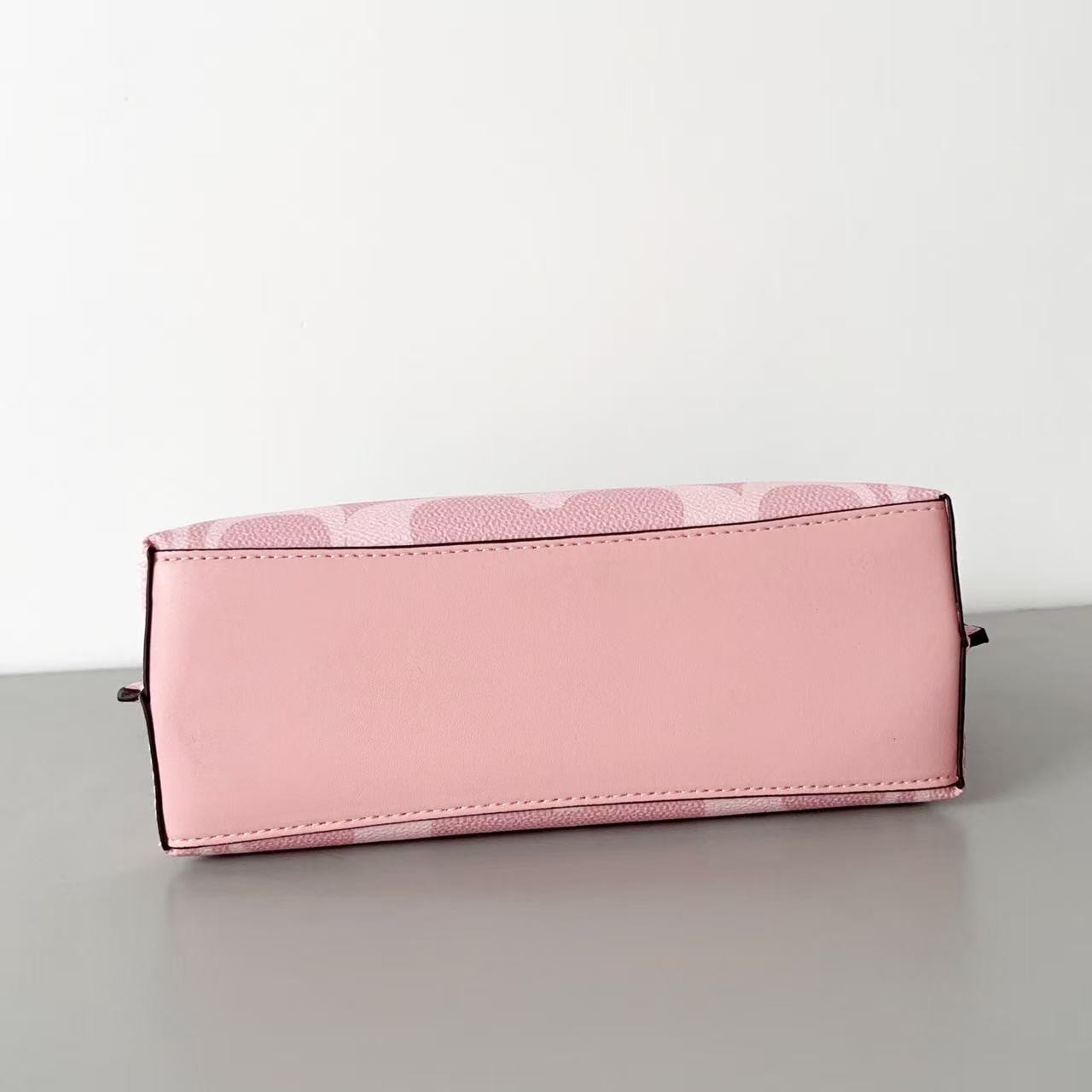 COACH CAL50 Molly Tote Bag 25 Signature Canvas Powder Pink Crossbody new Outlet