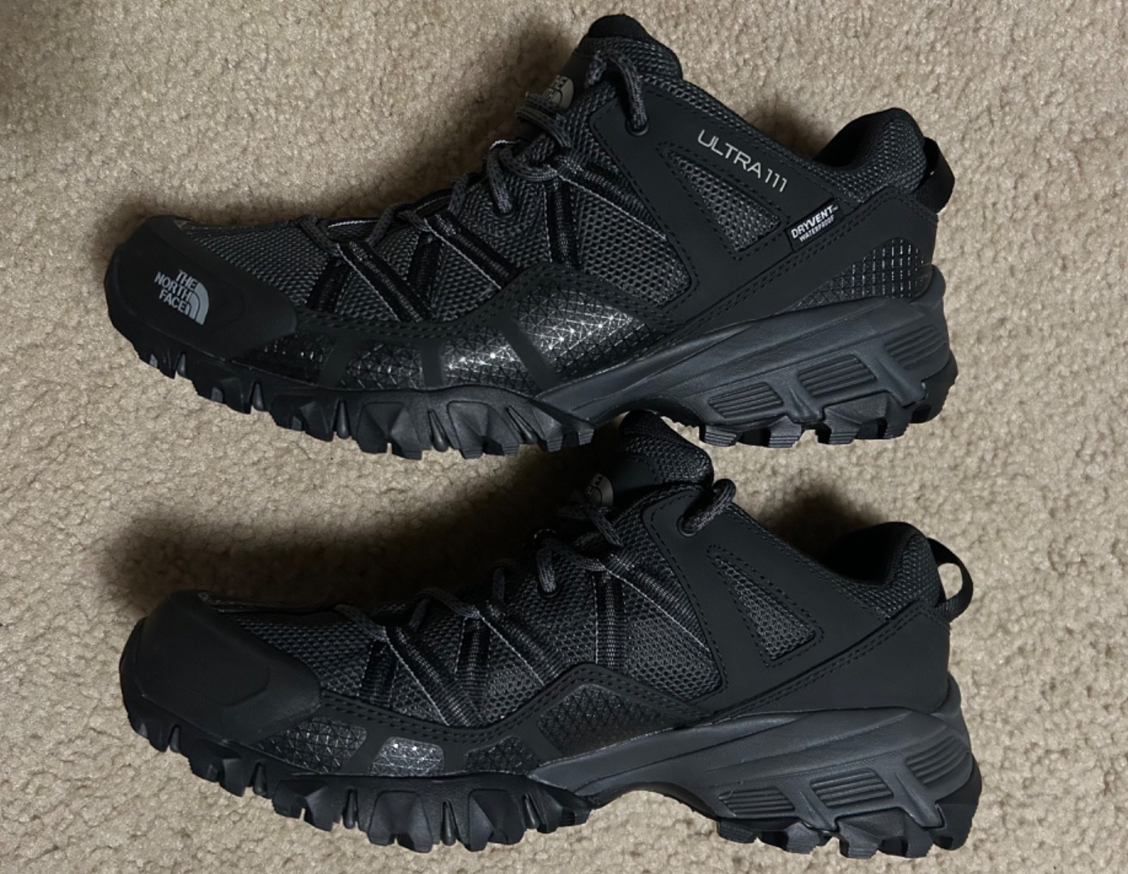 The North Face Ultra 111 Mens SIZE 10 Trail Hiking Shoes Dark Shadow Gray/Black