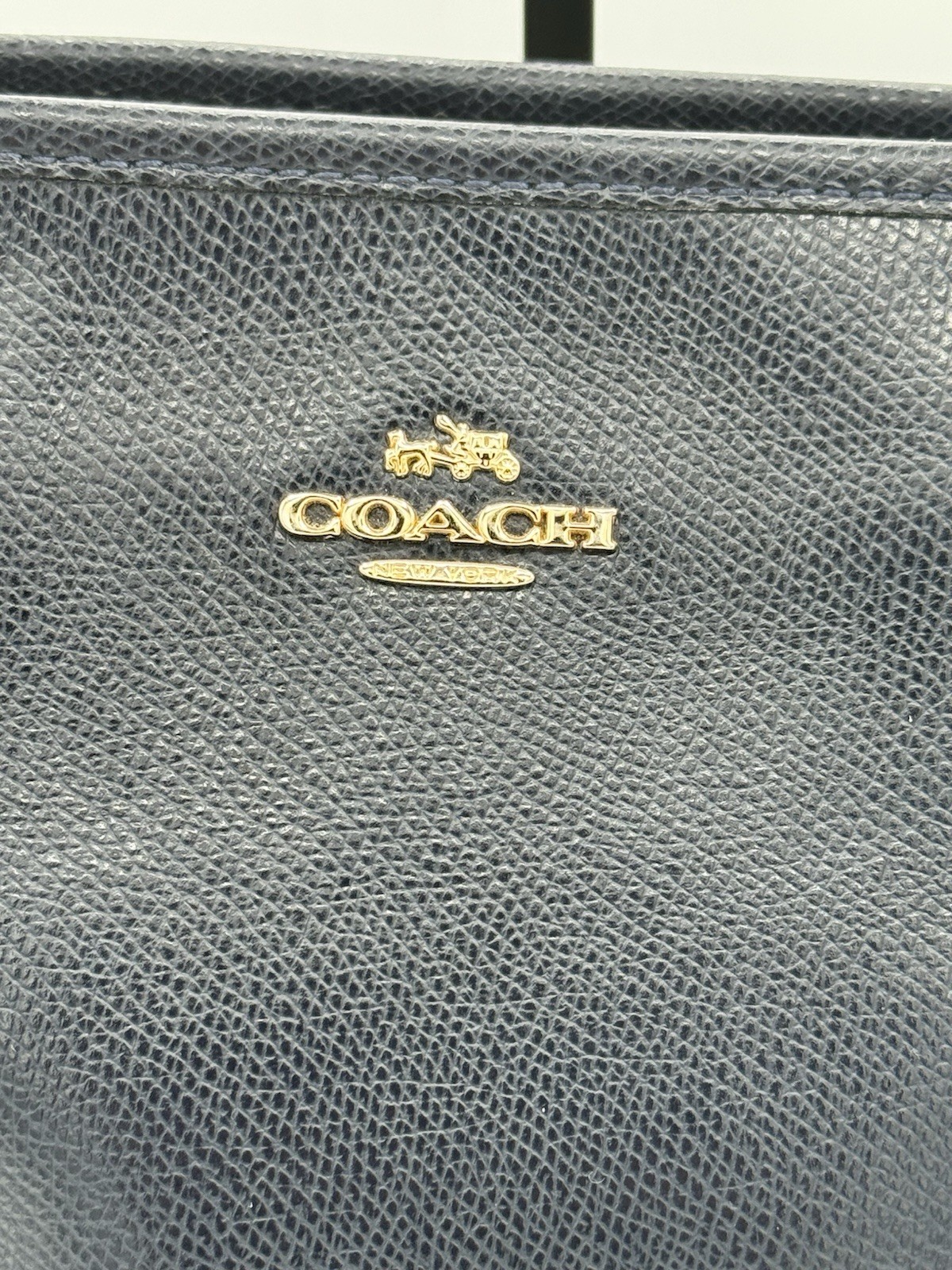 Coach Large Crossgrain Leather Tote for Women – Black (F79608)