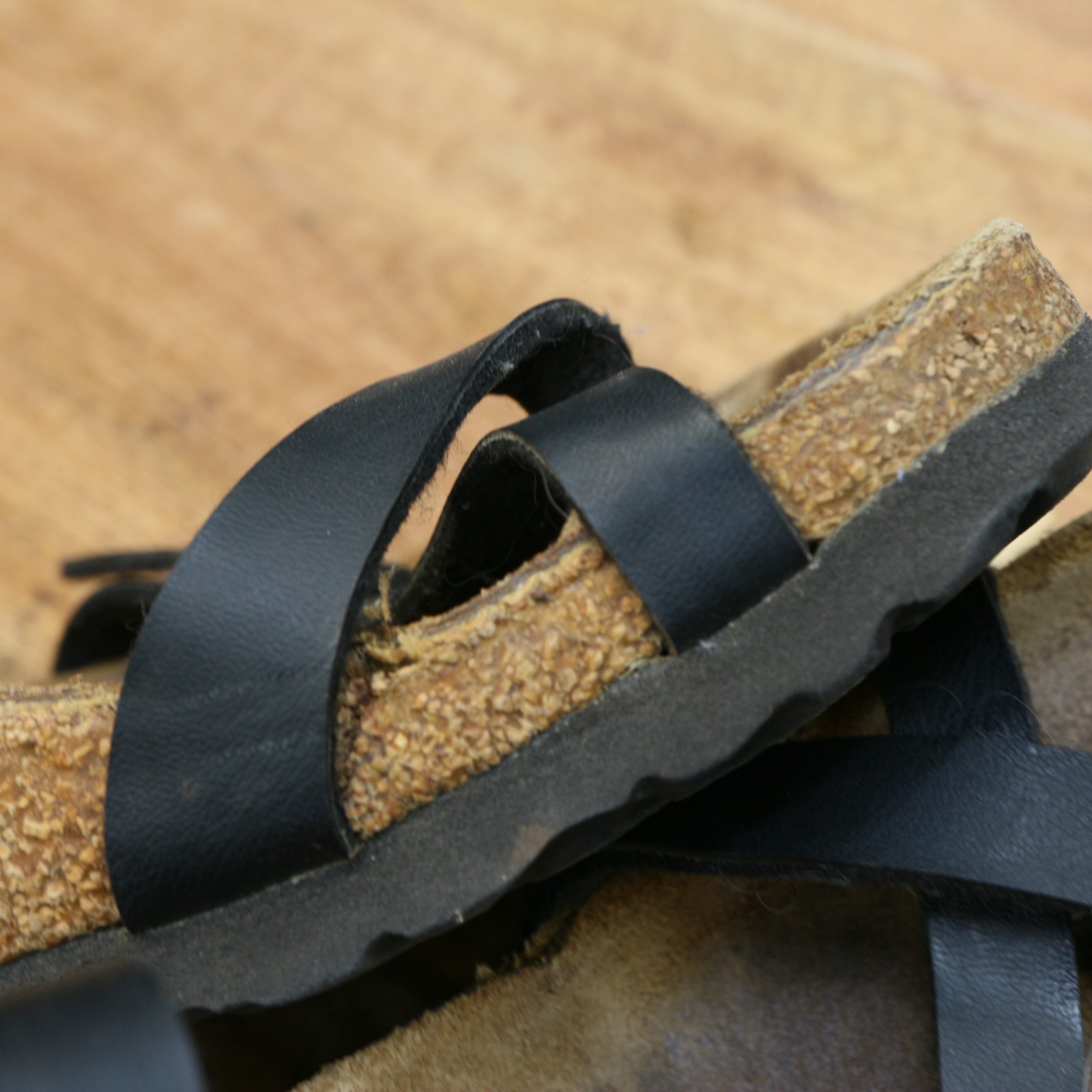 Birkenstock Mayari Black Birko-Flor Womens Size 38 US 7 Reg. Sandals Toe Loop