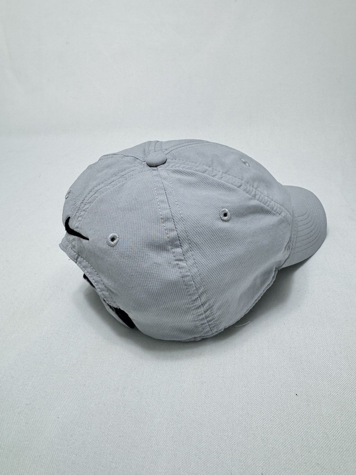 Nike Golf Cap Grey Legacy91 Dri-Fit One Size Adjustable Strapback Lightweight