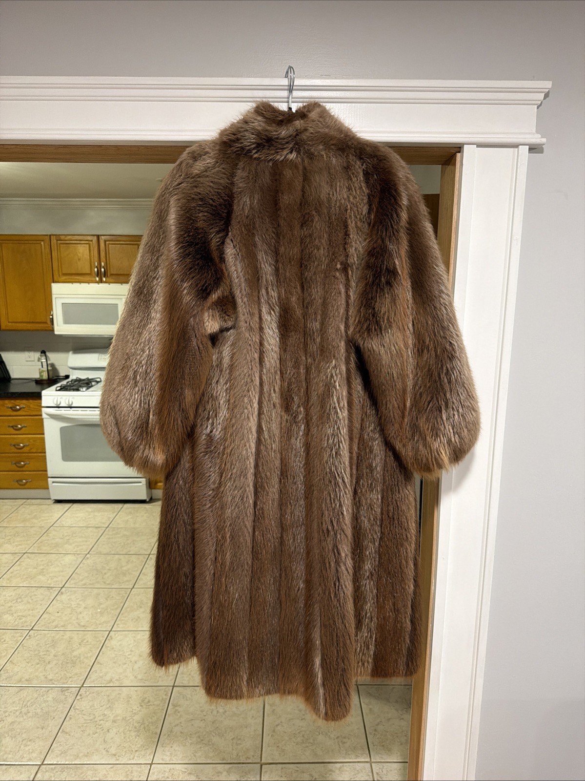 Long Real Beaver Fur Coat size 10 (originated From Canada)