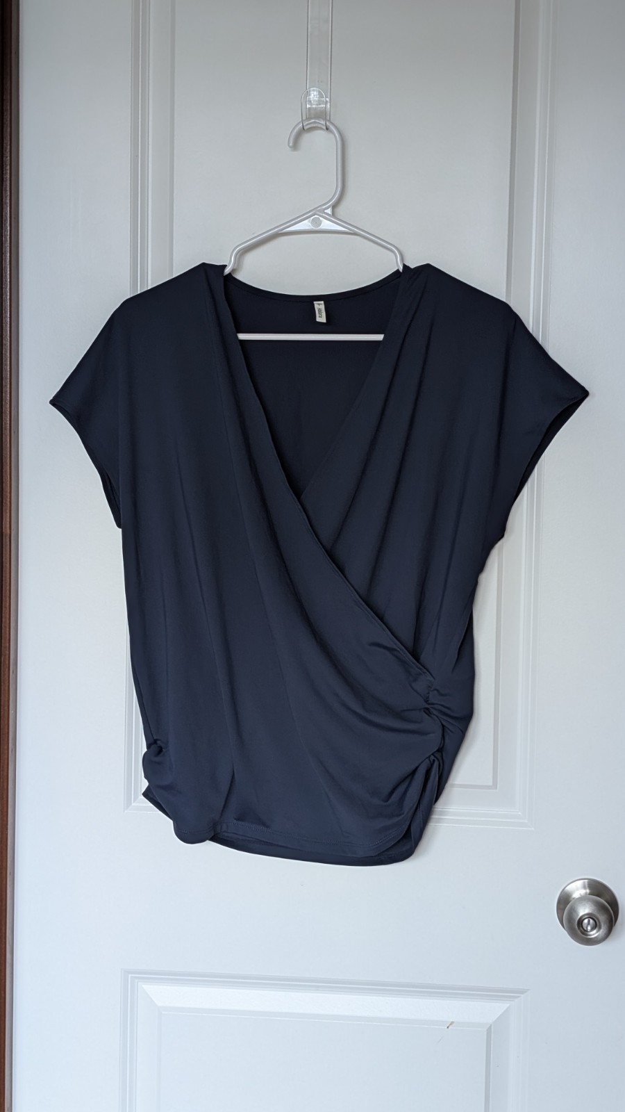 Halara Ruched Wrap Front Top Size Medium NWOT Navy Short Sleeve Blouse