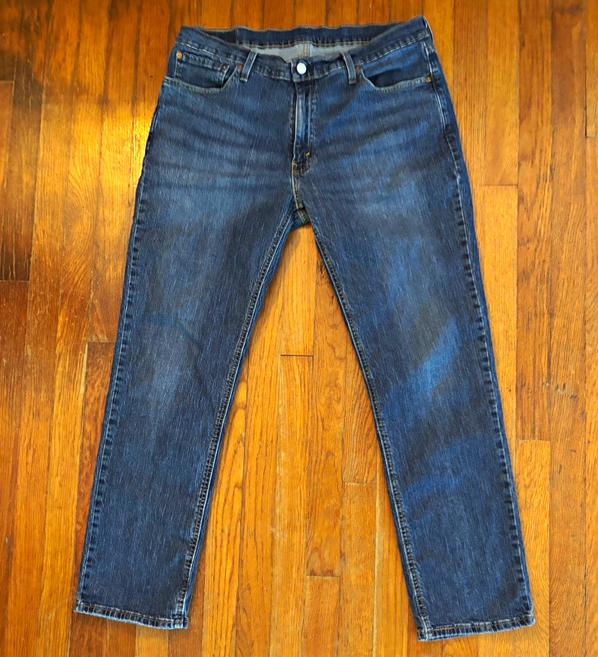 Levi’s Men’s 550 Athletic Fit Tapered Blue Denim Jeans Medium Wash W 32 L 36