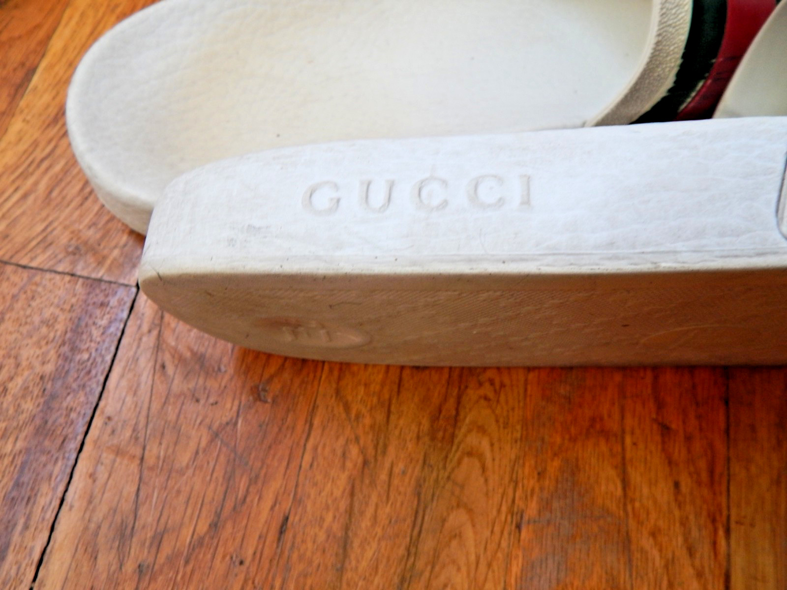 Gucci Men’s Pursuit 72 Web Stripe Slide Sandals White Made in Italy Mens 7.5