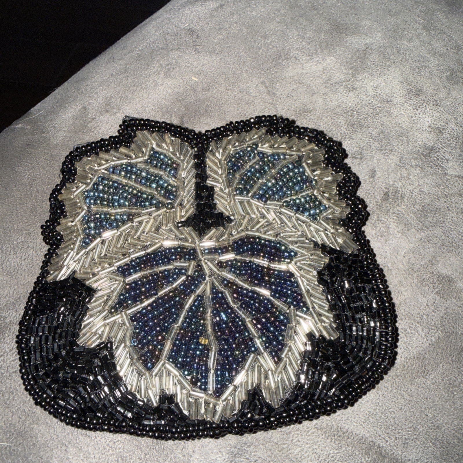 Beautifully Beaded Leaves Coin Purse Vintage 5 Inches 5 Inches Black.