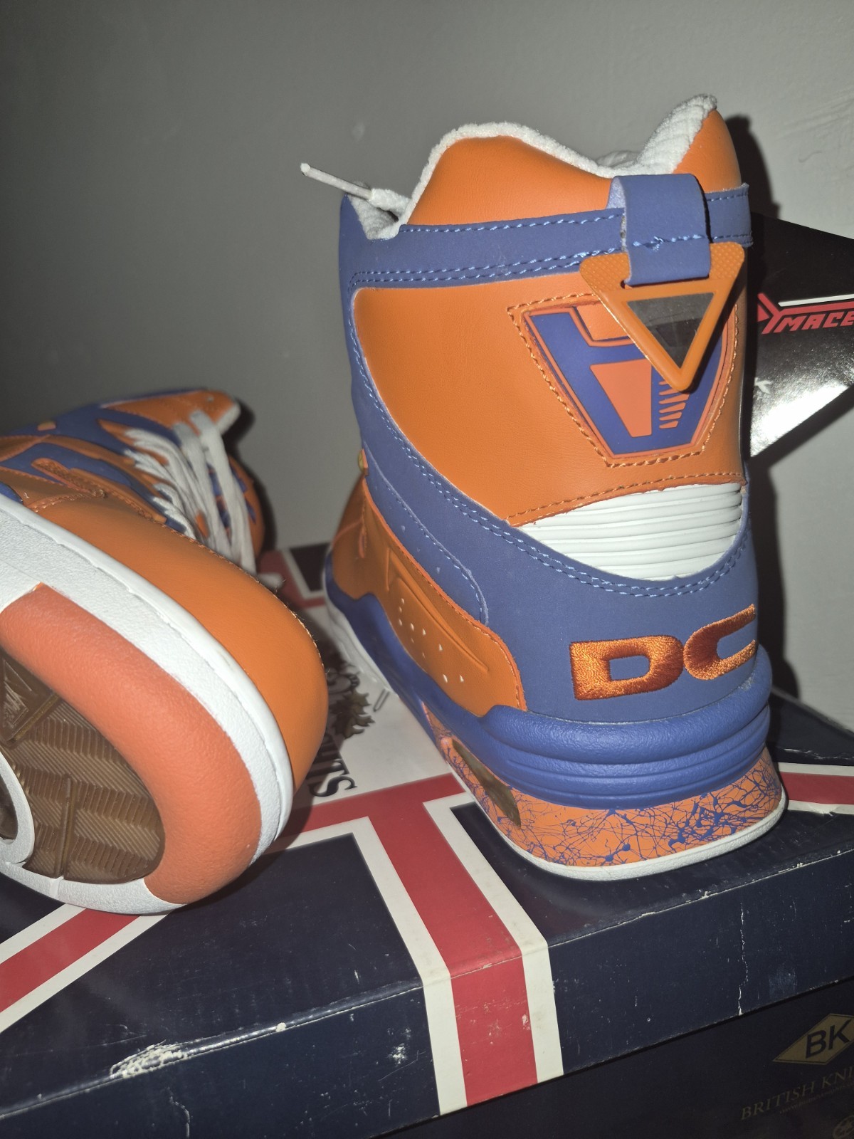 *RARE* NEW YORK KNICKS Dymacel Enforcer BRITISH KNIGHTS 90s Hightops Size 12