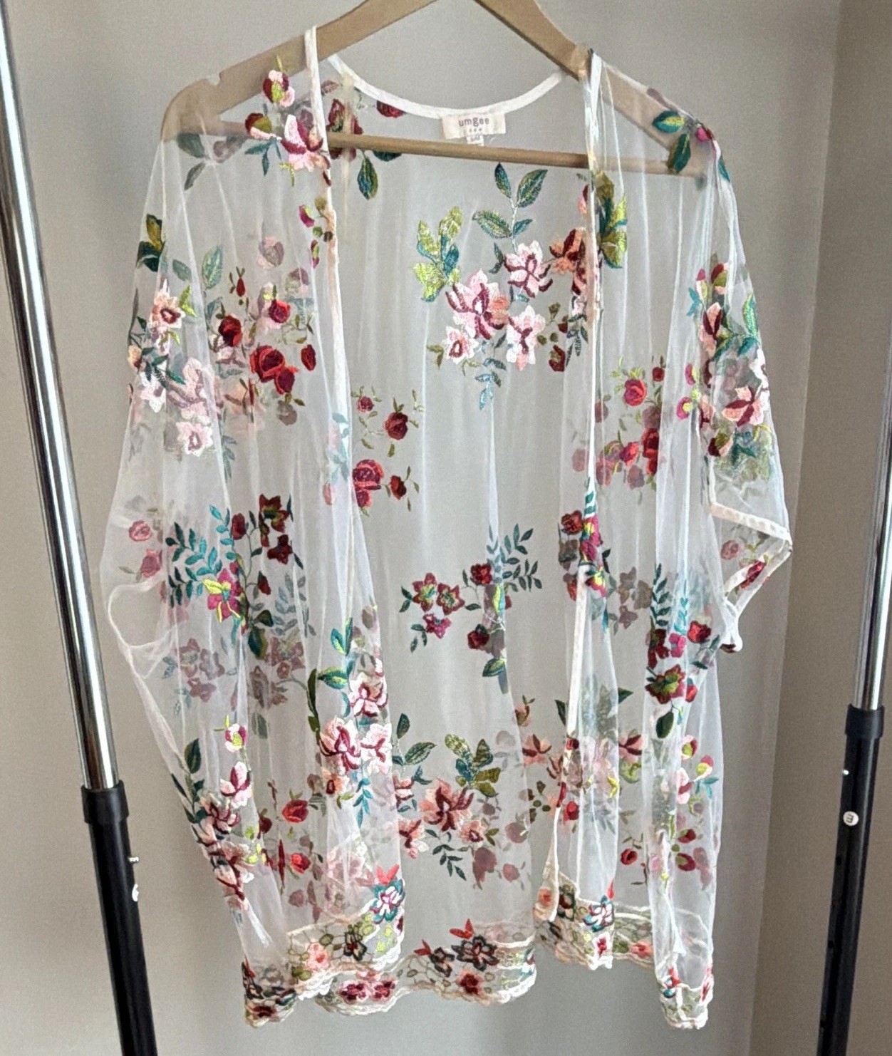 Umgee Sheer Mesh Floral Embroidered Short Sleeve Top Cover Up Womens S/M