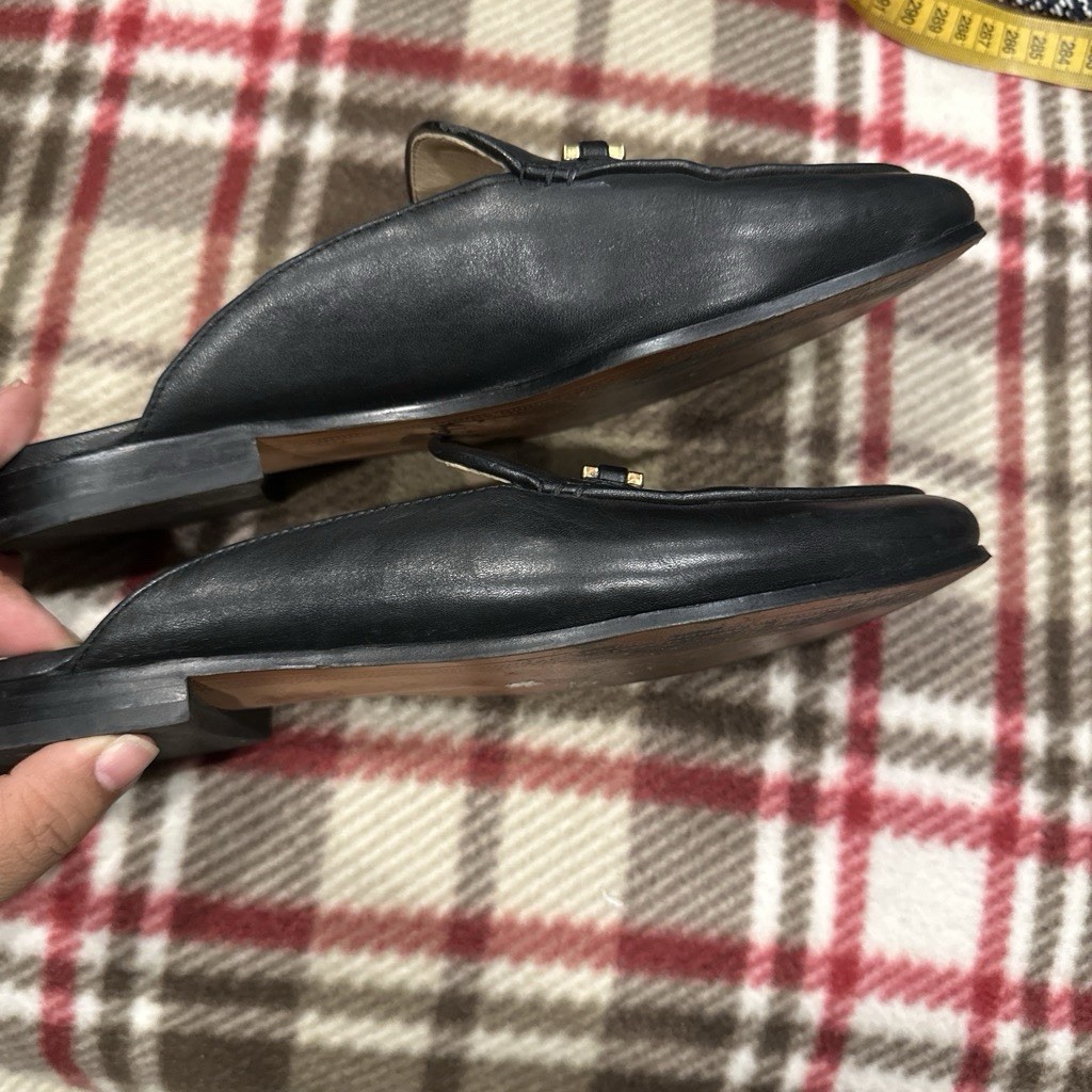 Sam Edelman Black Leather Loafer Flats Slip On Almond Toe Buckle Comfort US 7