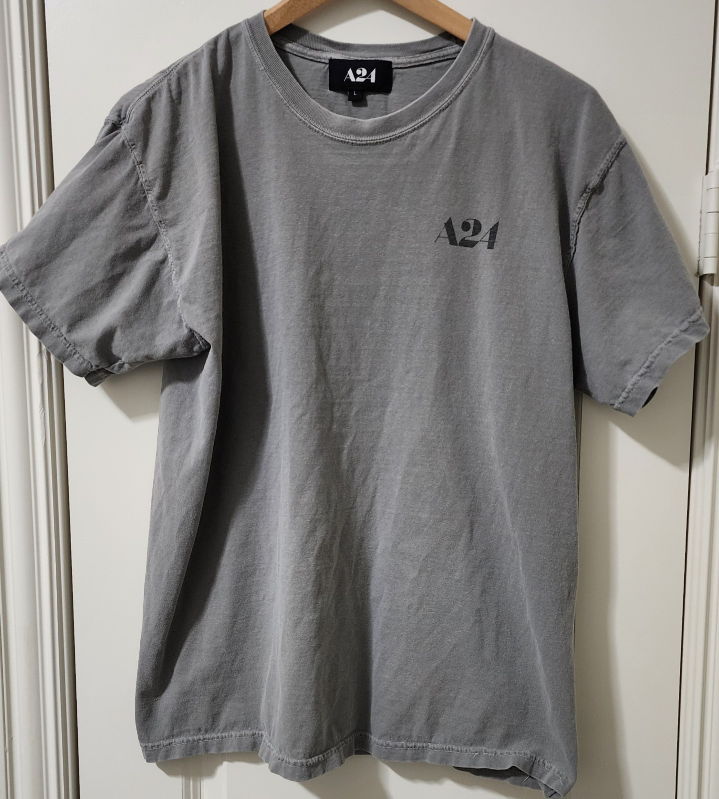 Rare A24 Films Movie SS Crewneck Men’s Slate Size L Shirt Horror Comedy Action