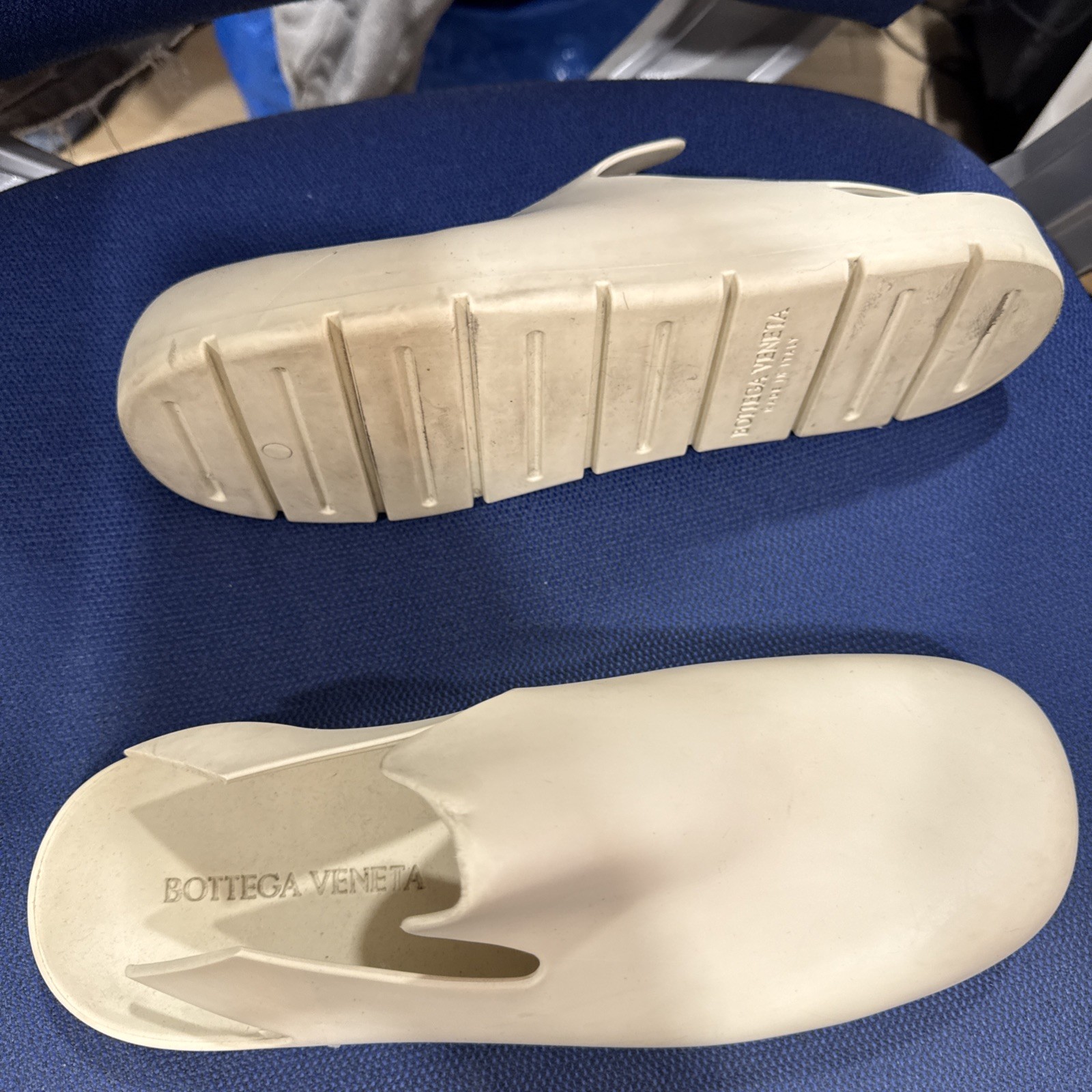 Bottega Veneta White Puddle Sandals Slip On Size 40 Rubber Clogs Unisex