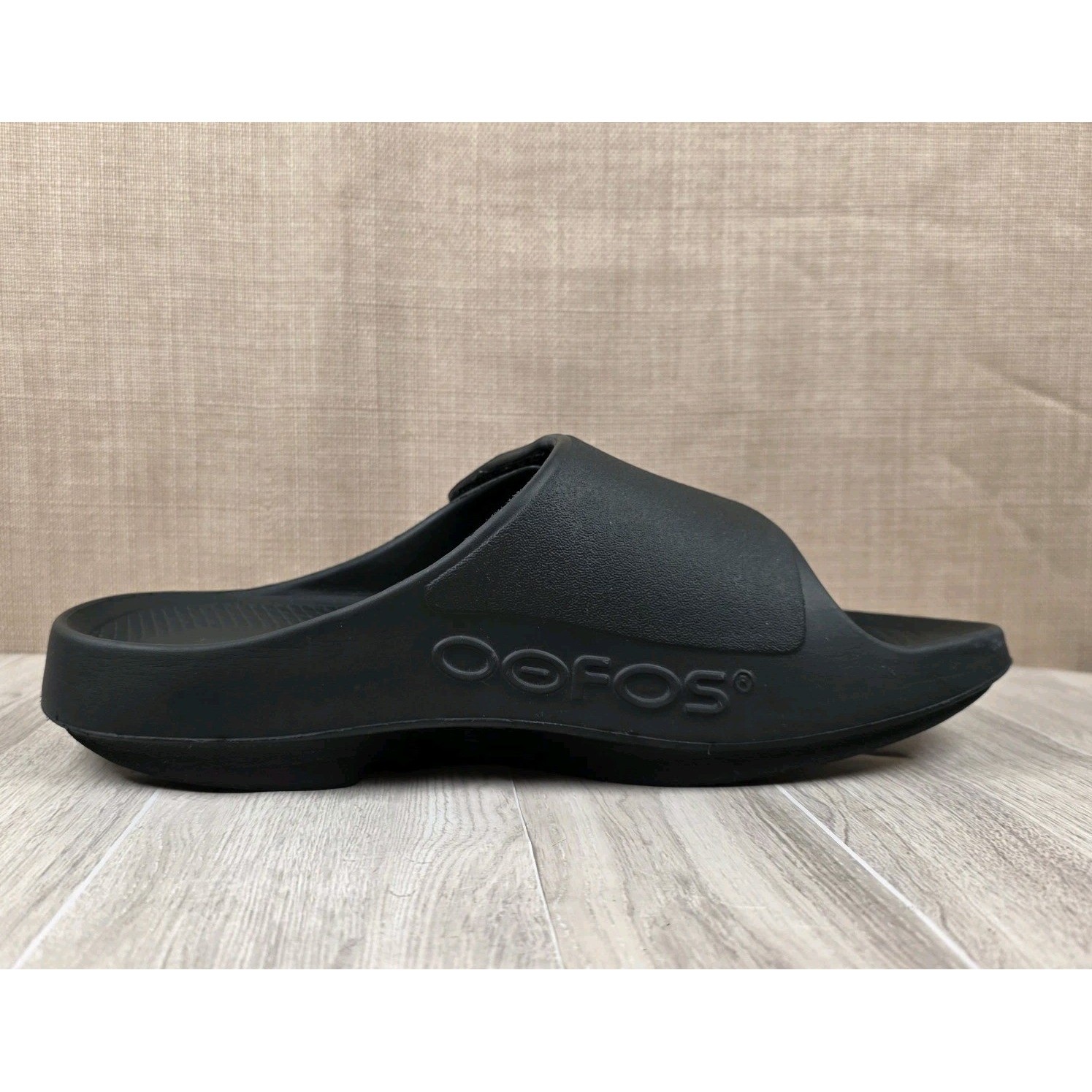 Oofos Ooahh Sport Flex Recovery Slip On Slides Women’s 8 Men’s 6 Black Sandals