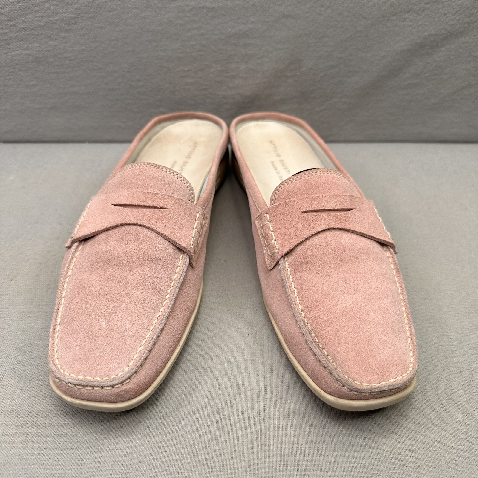 AGL Leombruni Womens Size 37 (US 7) Moccasin Faded Pink Suede Loafers Slip On