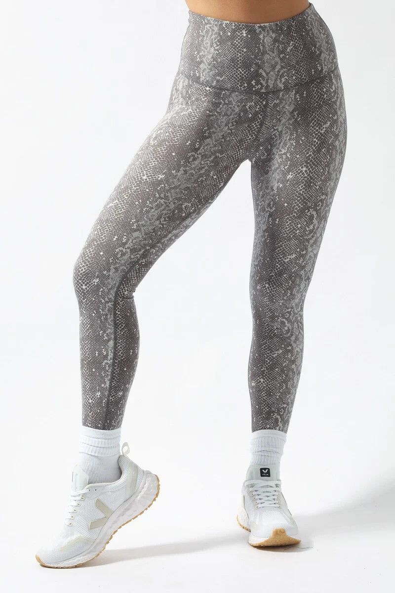 NWT $225.00 Varley Century Legging & Kellam Bra Set Equinox Med “Pumice Viper”