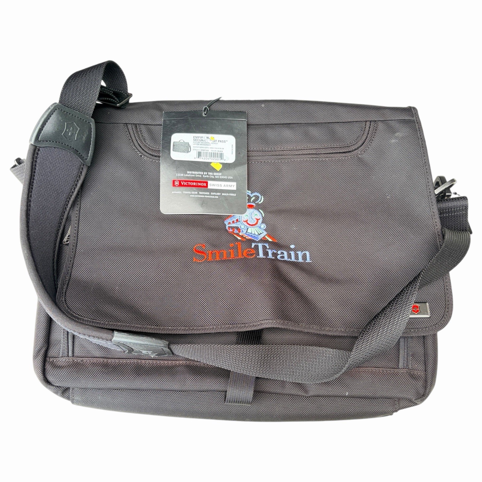 Victorinox Architecture 2.0 Collection Empire 17 Bag Black NWT Smile Train Logo