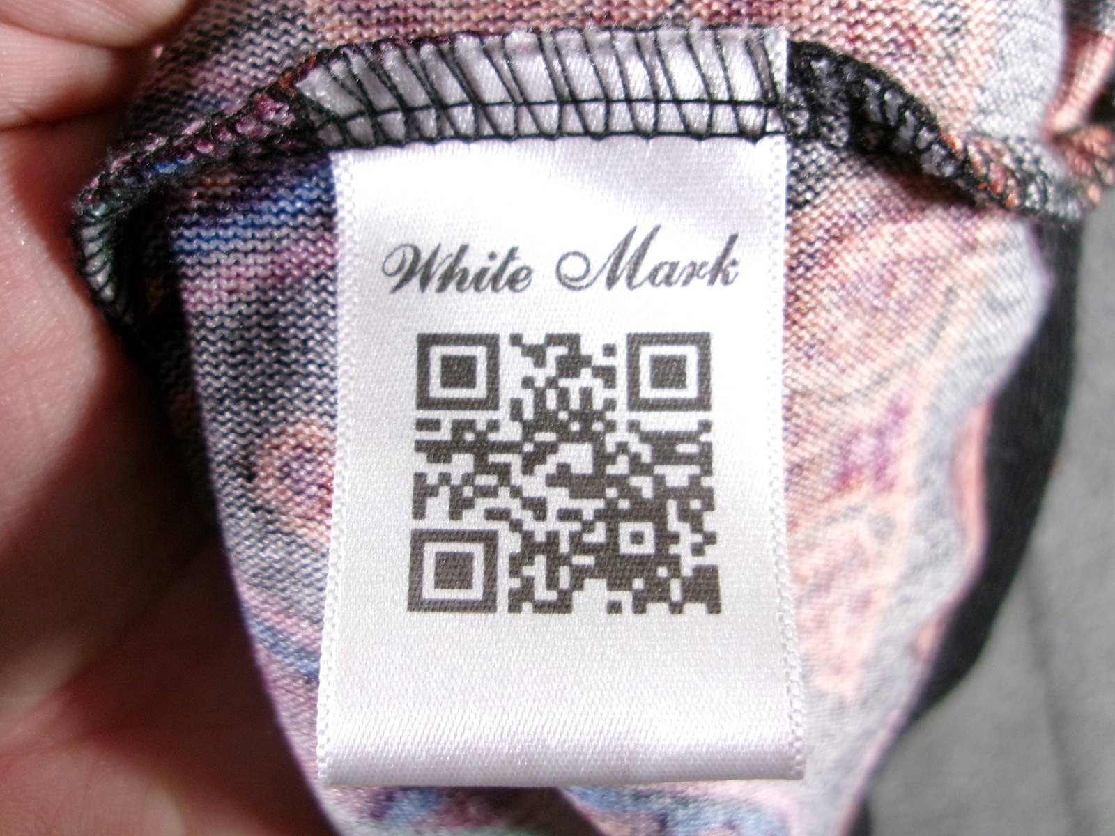 White Mark Top Womens Large Flowy BoHo Cottage Core Cozy Knit Colorfull
