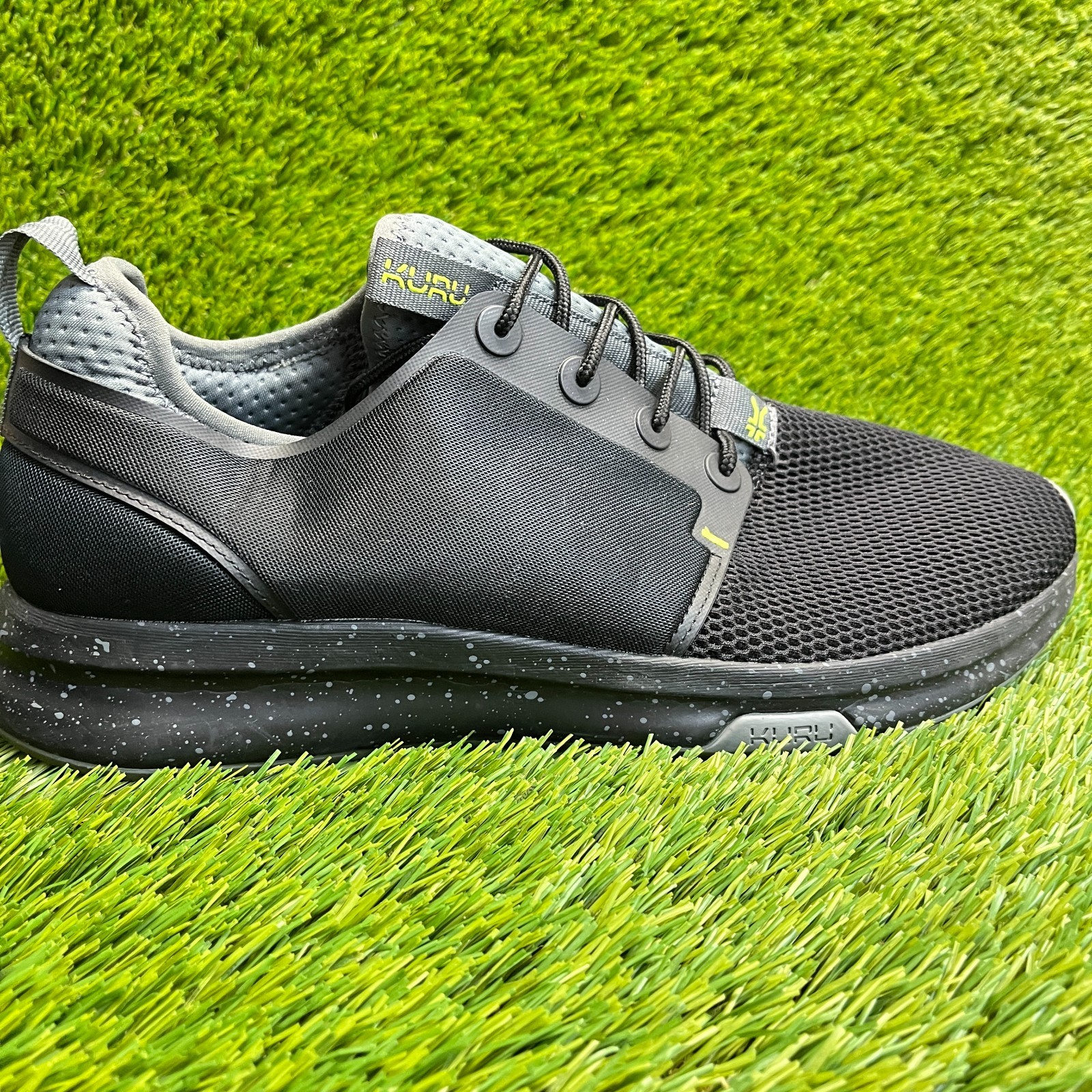 Kuru Atom Mens Size 12E Black Gray Athletic Running Walking Shoes Sneakers