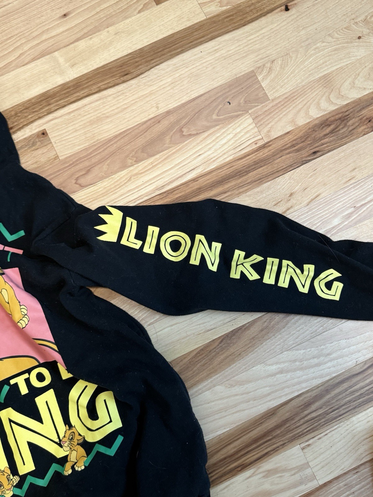 Disney The Lion King Hoodie Unisex Medium Simba Art Black Pullover