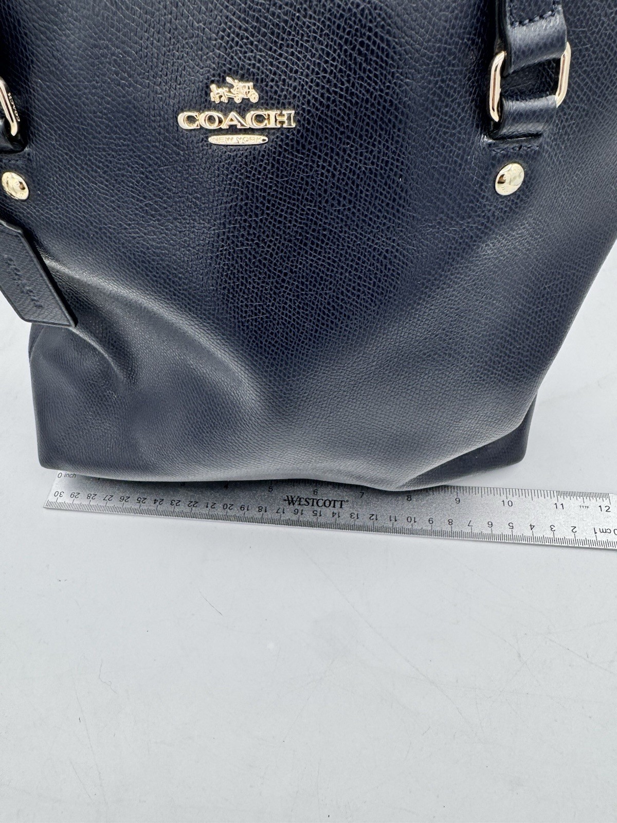 Coach Large Crossgrain Leather Tote for Women – Black (F79608)