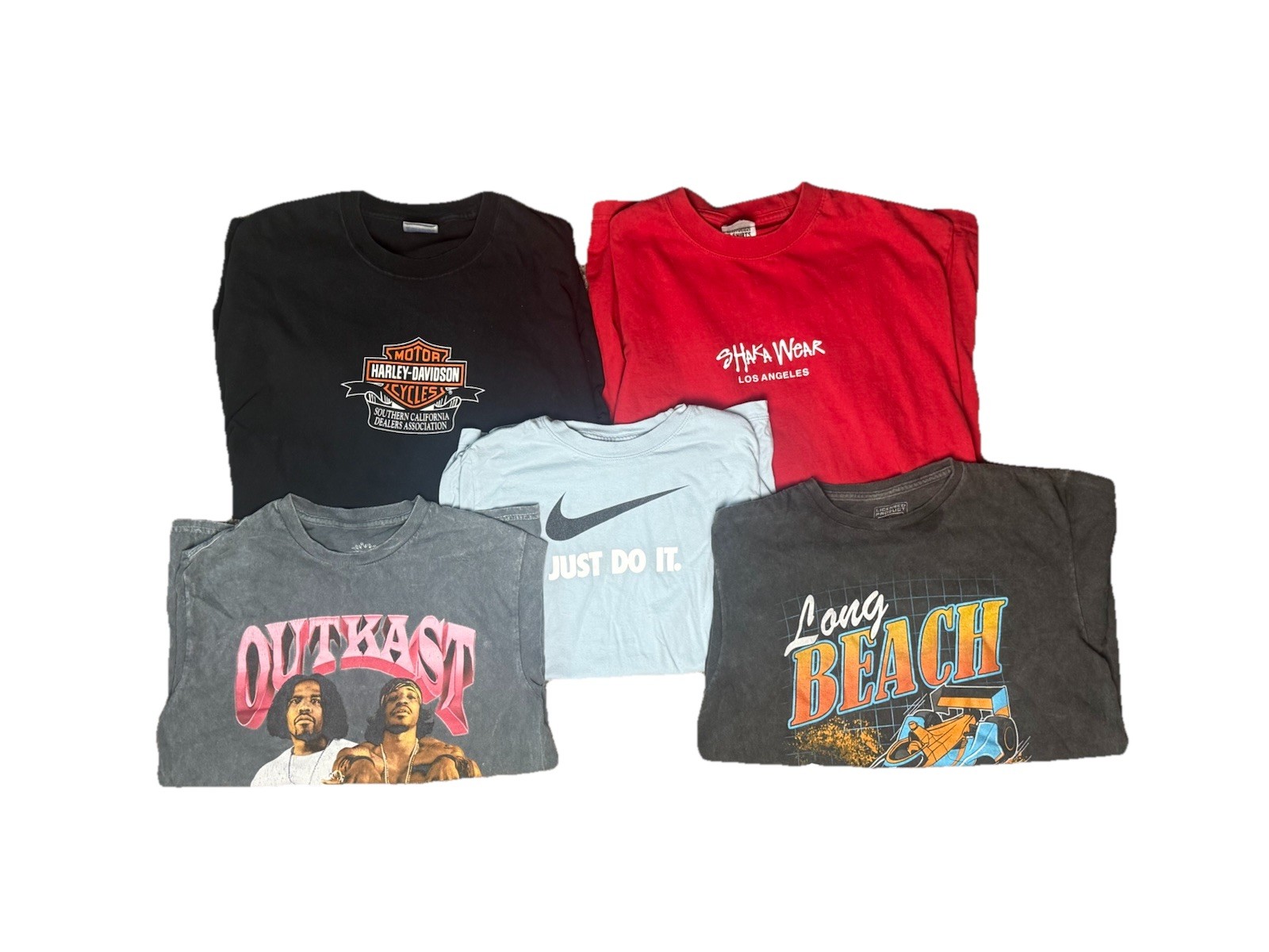 5 T-Shirt Mystery Bundle – Vintage, Activewear, Sports, Modern, Graphic